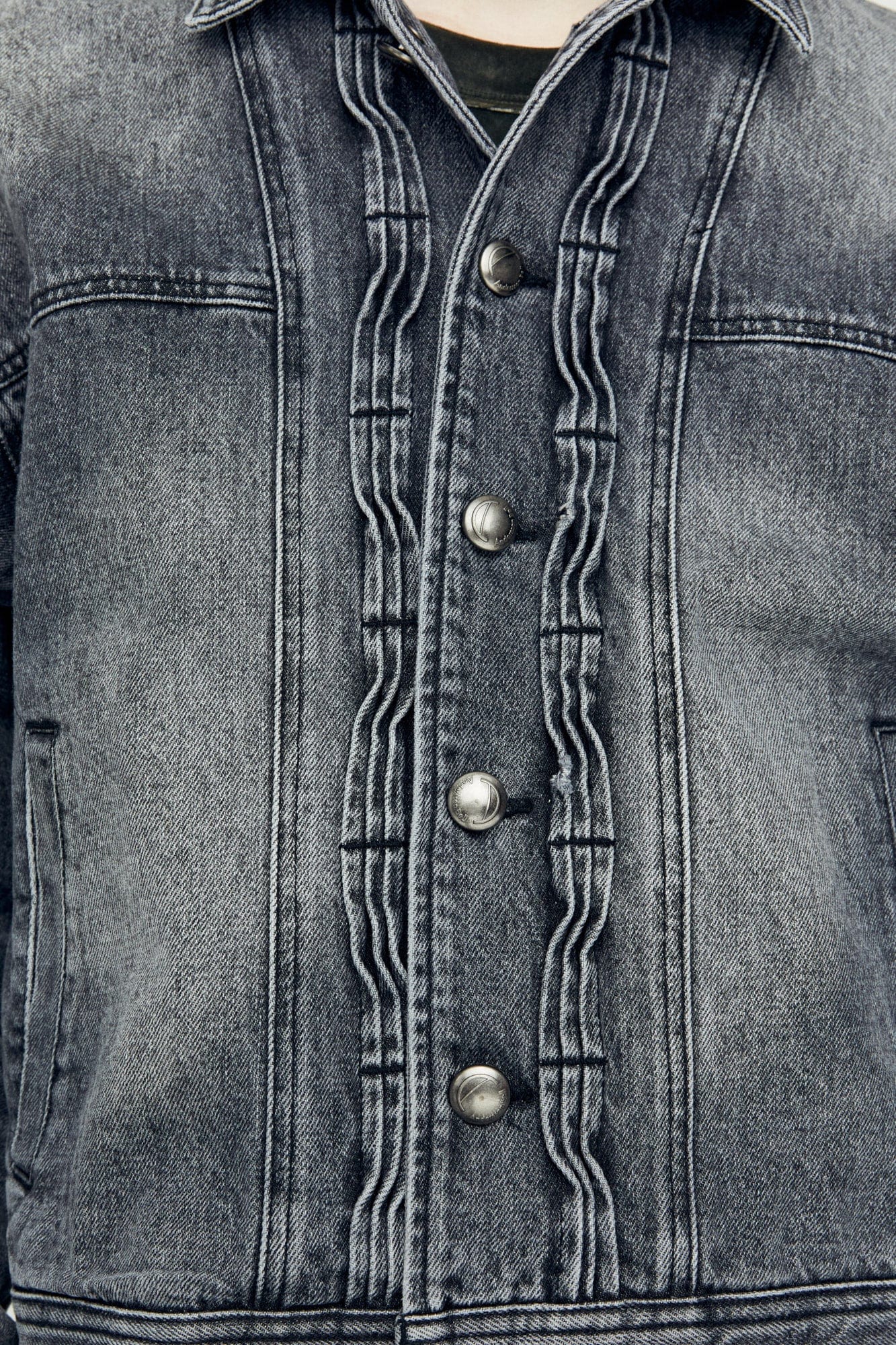 Andersson Bell 캐리오버 재촬영_WAVE DENIM BOMBER JACKET awa570m(WASHED BLACK)