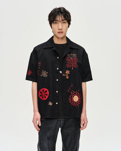 Andersson Bell APRIL EMBROIDERY OPEN COLLAR SHIRTS atb1054m(BLACK)
