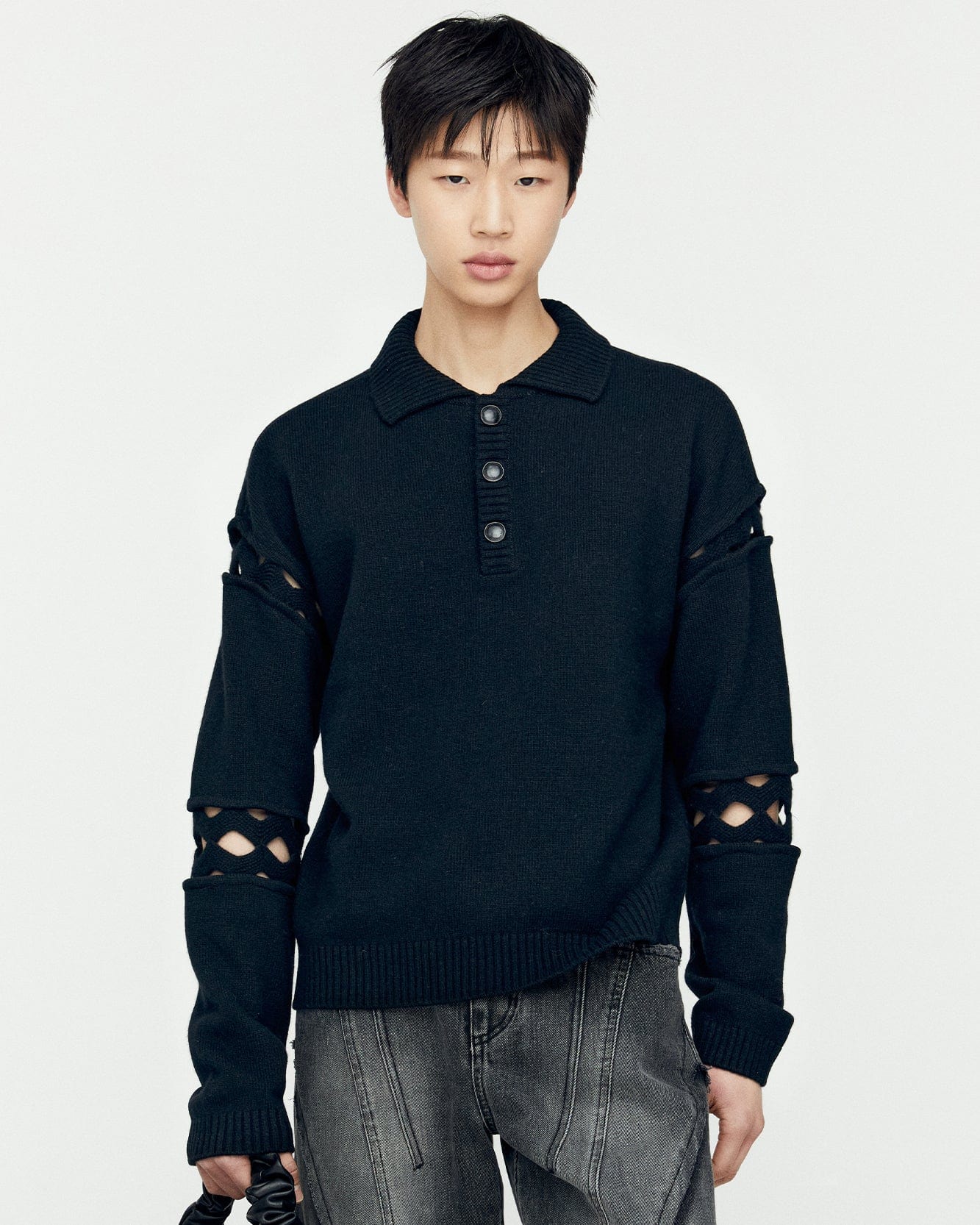 CUT OUT POLO SWEATER atb1158m(BLACK) – Andersson Bell
