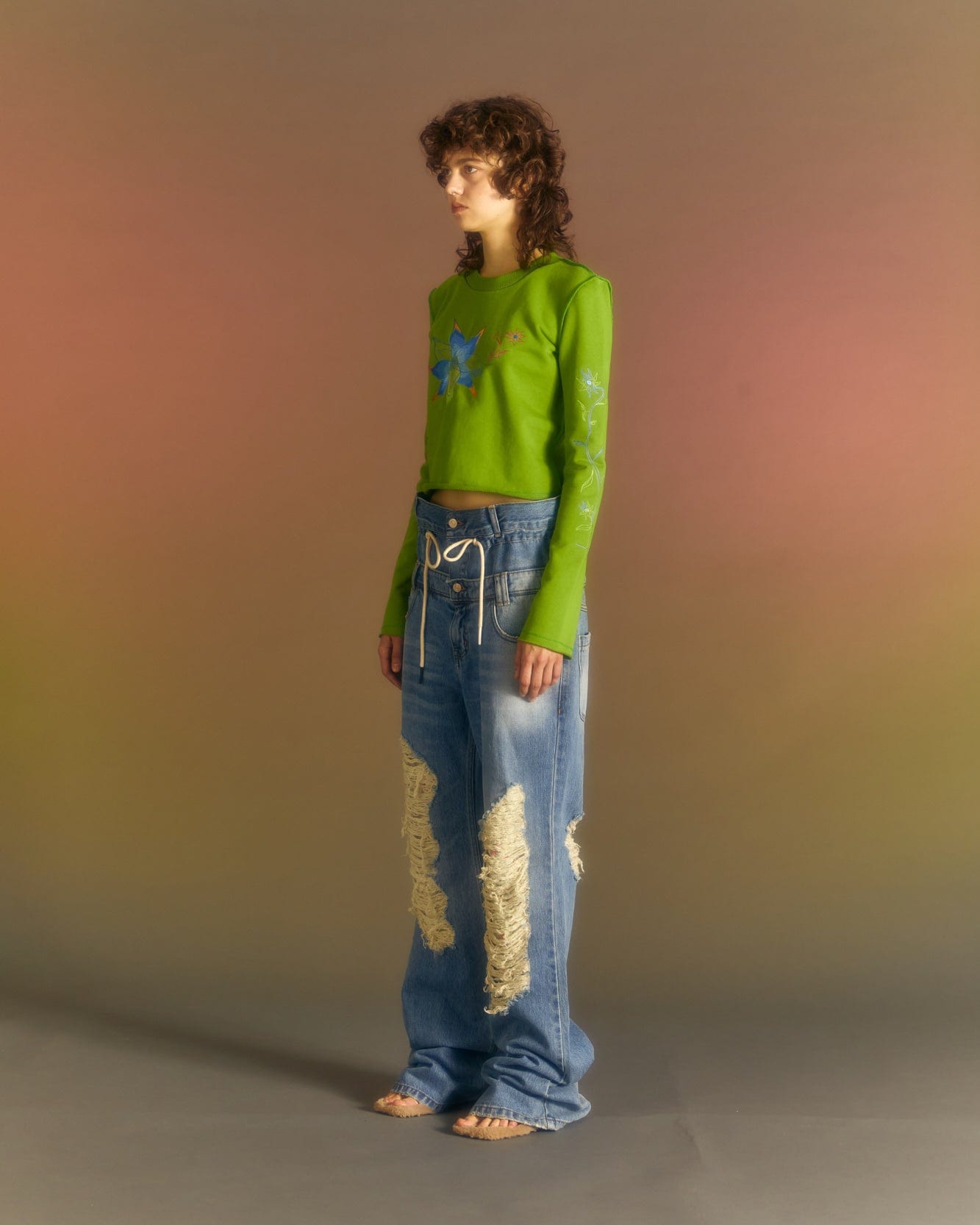 Andersson Bell (ESSENTIAL) (WOMEN) CRAZY FLOWER T-SHIRTS atb1003w(GREEN)
