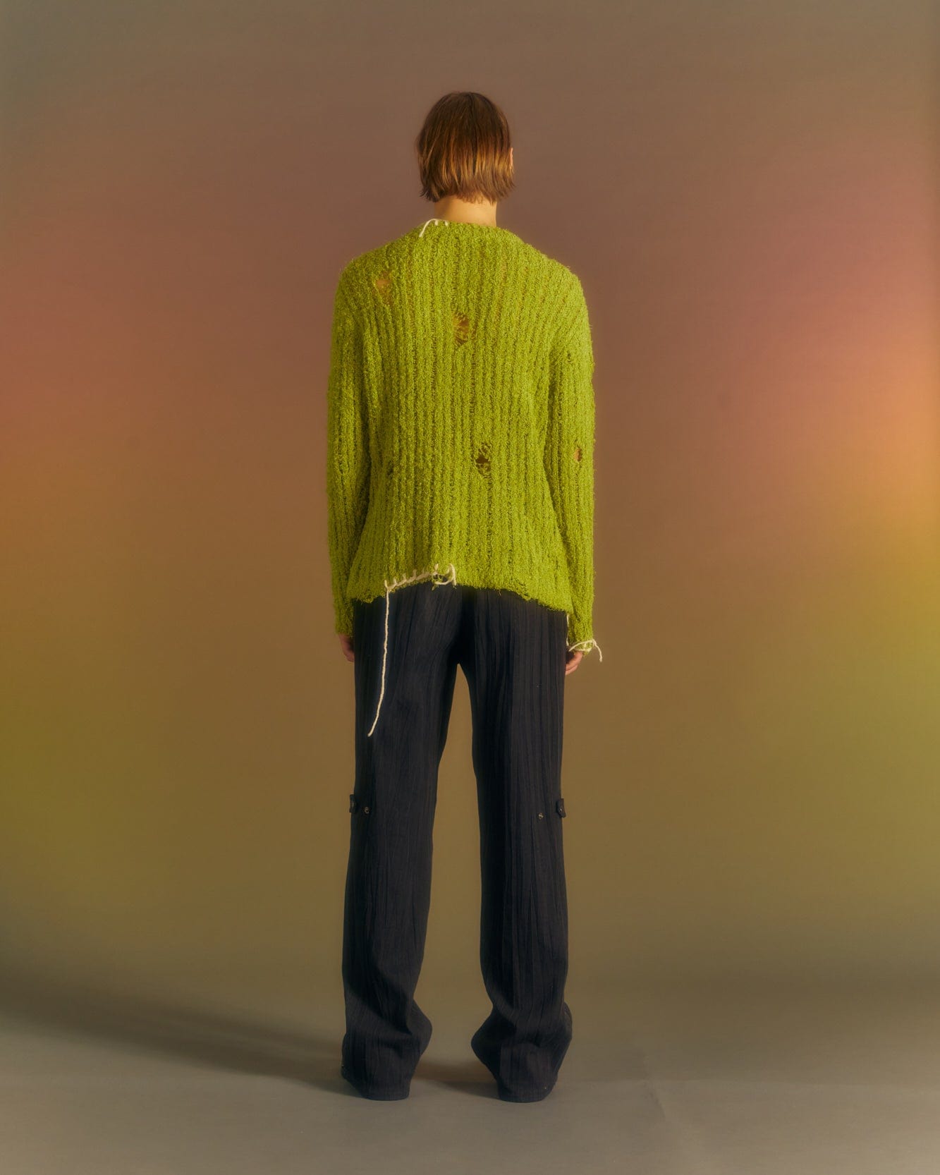 Andersson Bell OLLEN DAMAGED CREW-NECK SWEATER atb1017m(GREEN)