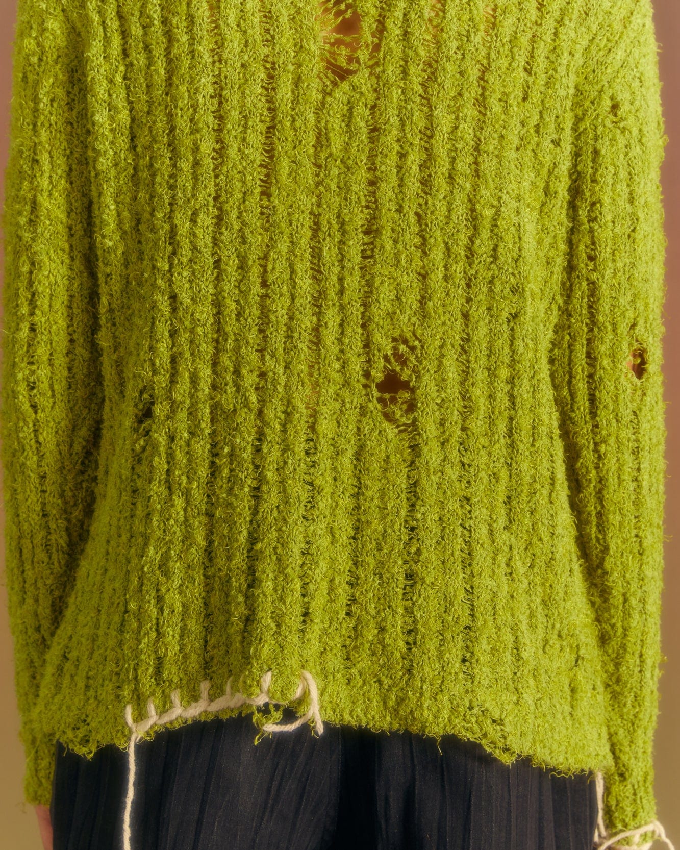 Andersson Bell OLLEN DAMAGED CREW-NECK SWEATER atb1017m(GREEN)