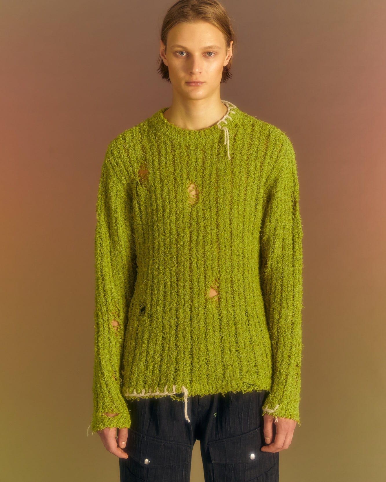 Andersson Bell OLLEN DAMAGED CREW-NECK SWEATER atb1017m(GREEN)