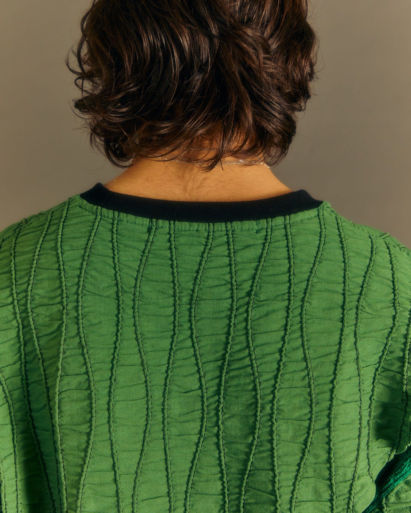 Andersson Bell RAON TOP STITCH CREW-NECK SWEATER atb1020m(GREEN)