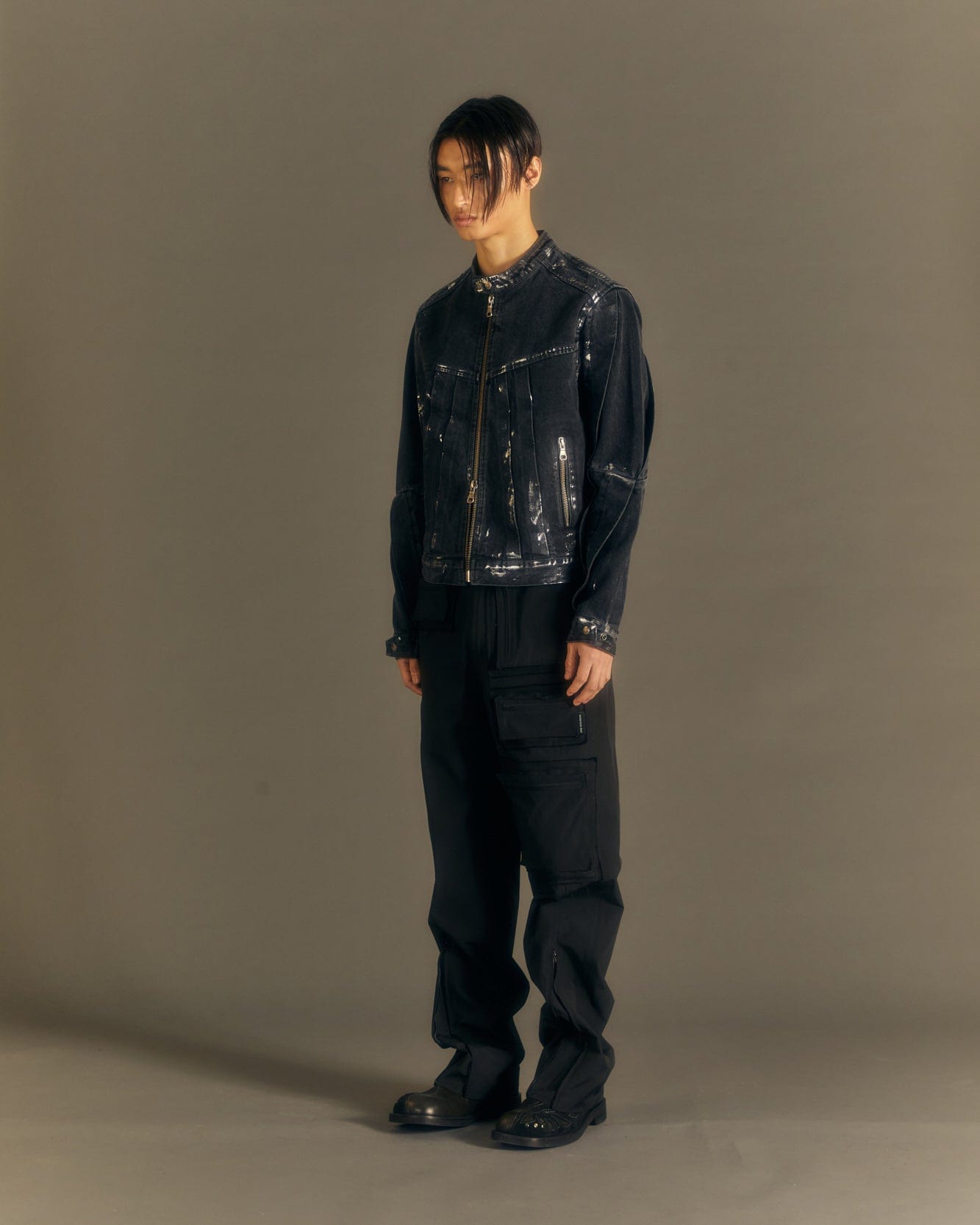 Andersson Bell RAW EDGE MULTI-POCKET PANTS apa681m(BLACK)
