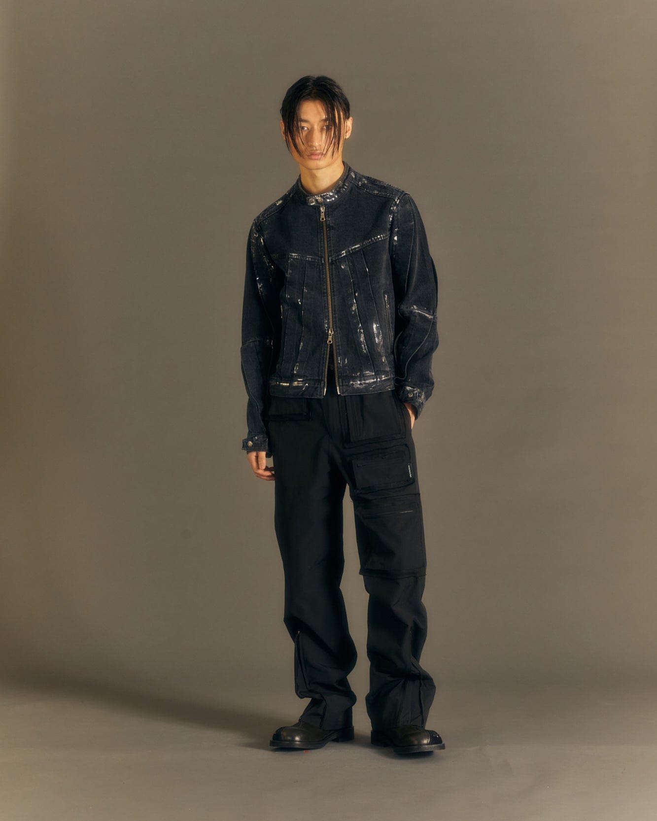 Andersson Bell RAW EDGE MULTI-POCKET PANTS apa681m(BLACK)