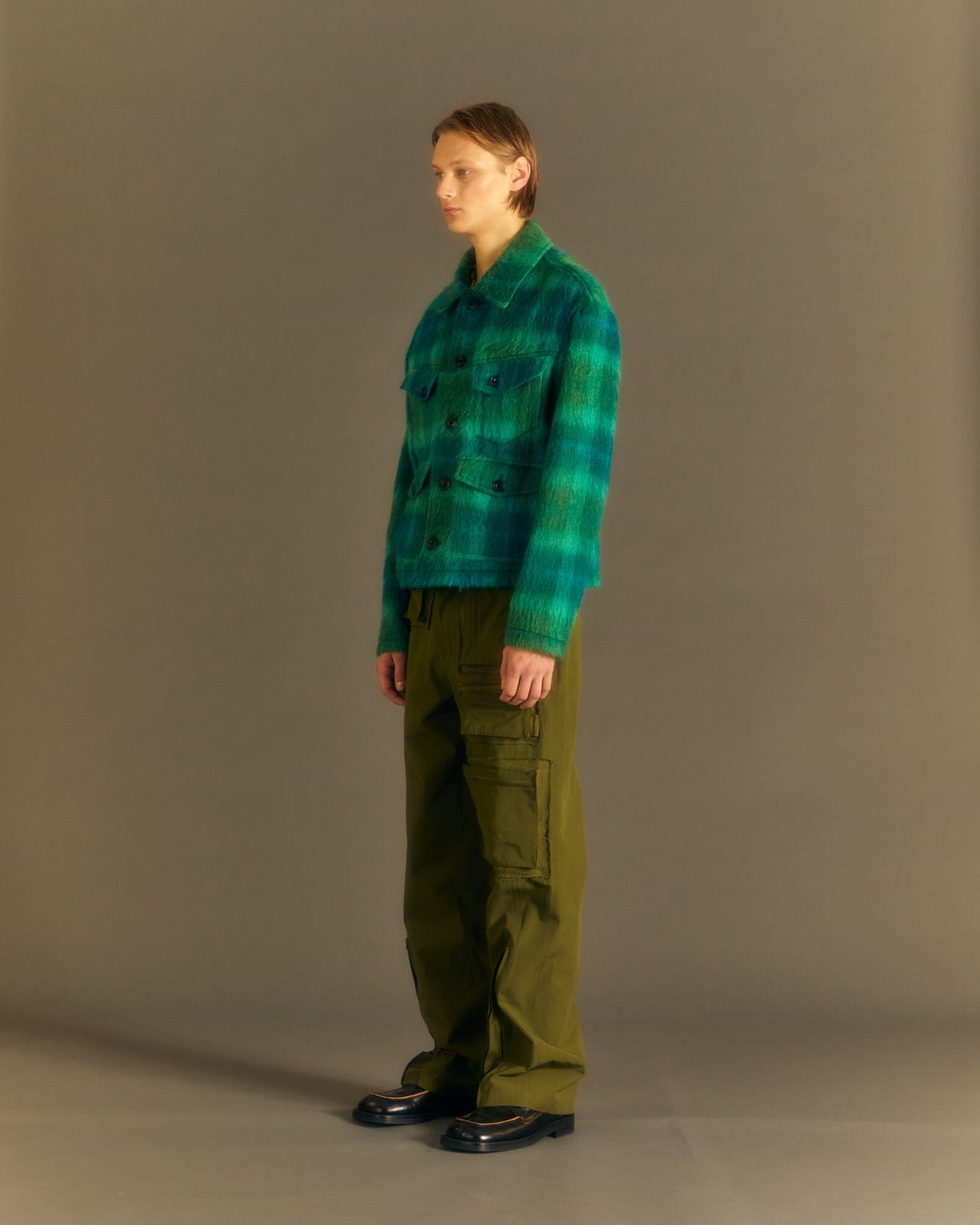 Andersson Bell RAW EDGE MULTI-POCKET PANTS apa681m(KHAKI)
