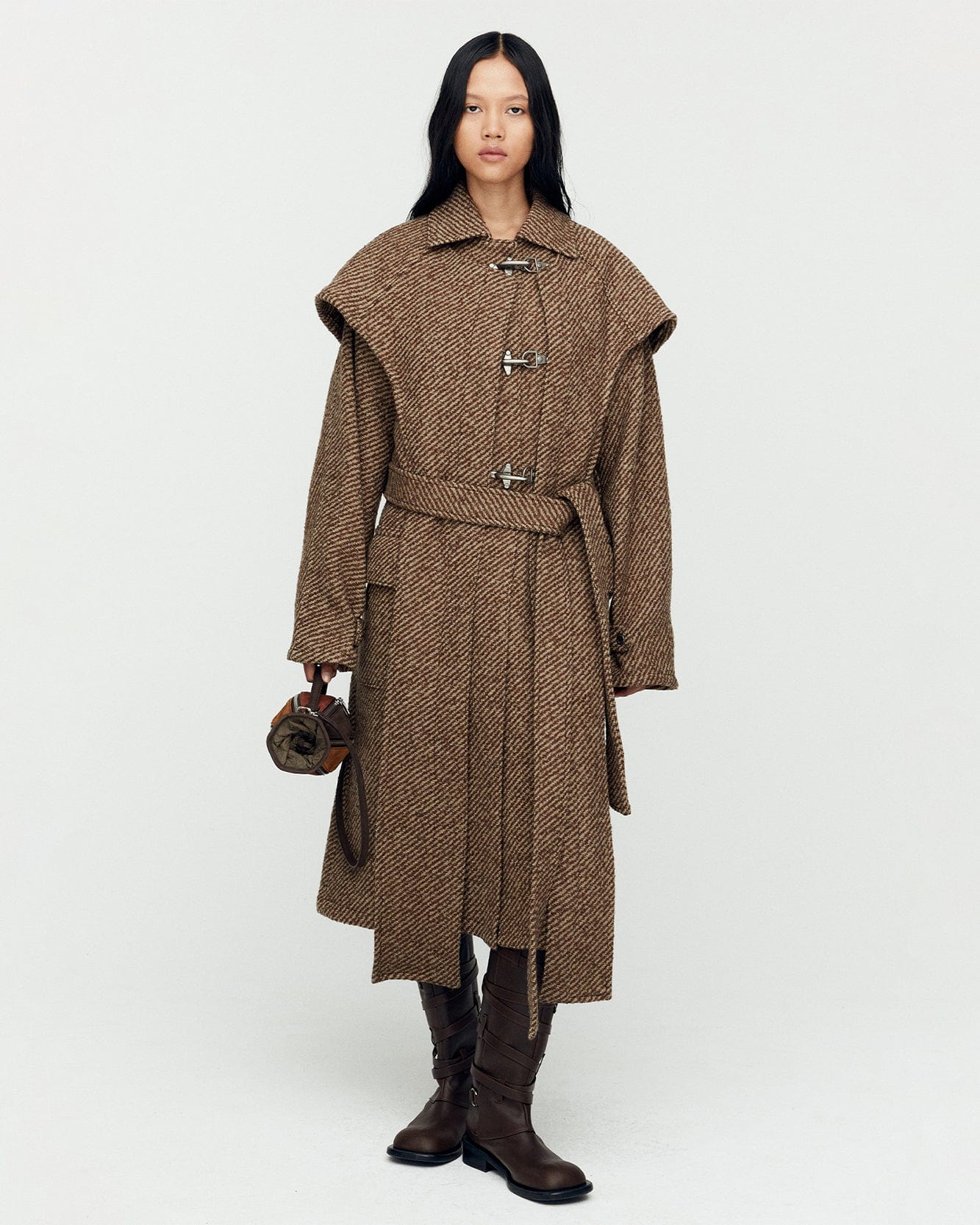 SCARF DOUBLE-LAYERED COAT awa661w(BROWN)