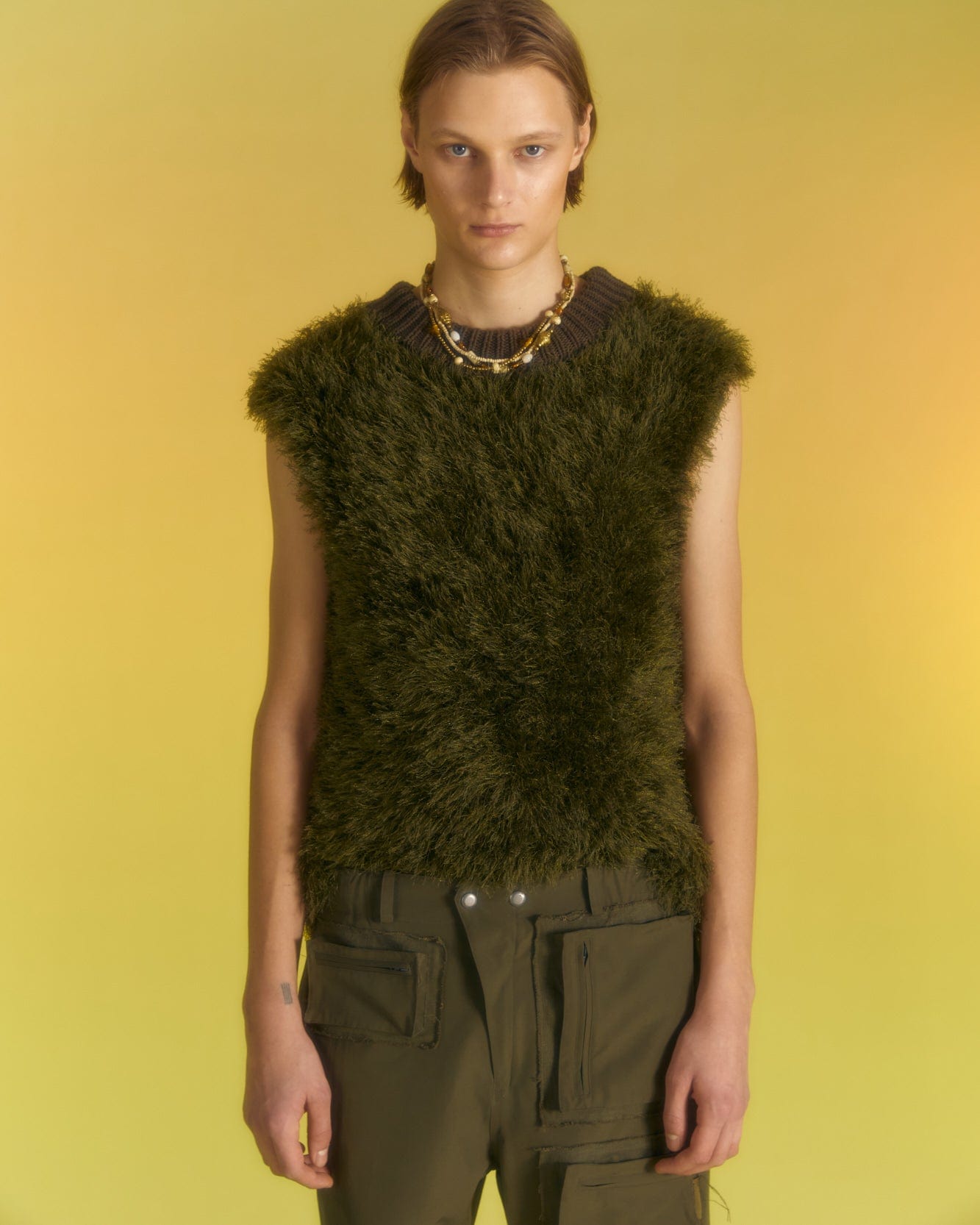 Andersson Bell UNISEX SHAGGY VEST atb1023u(KHAKI)