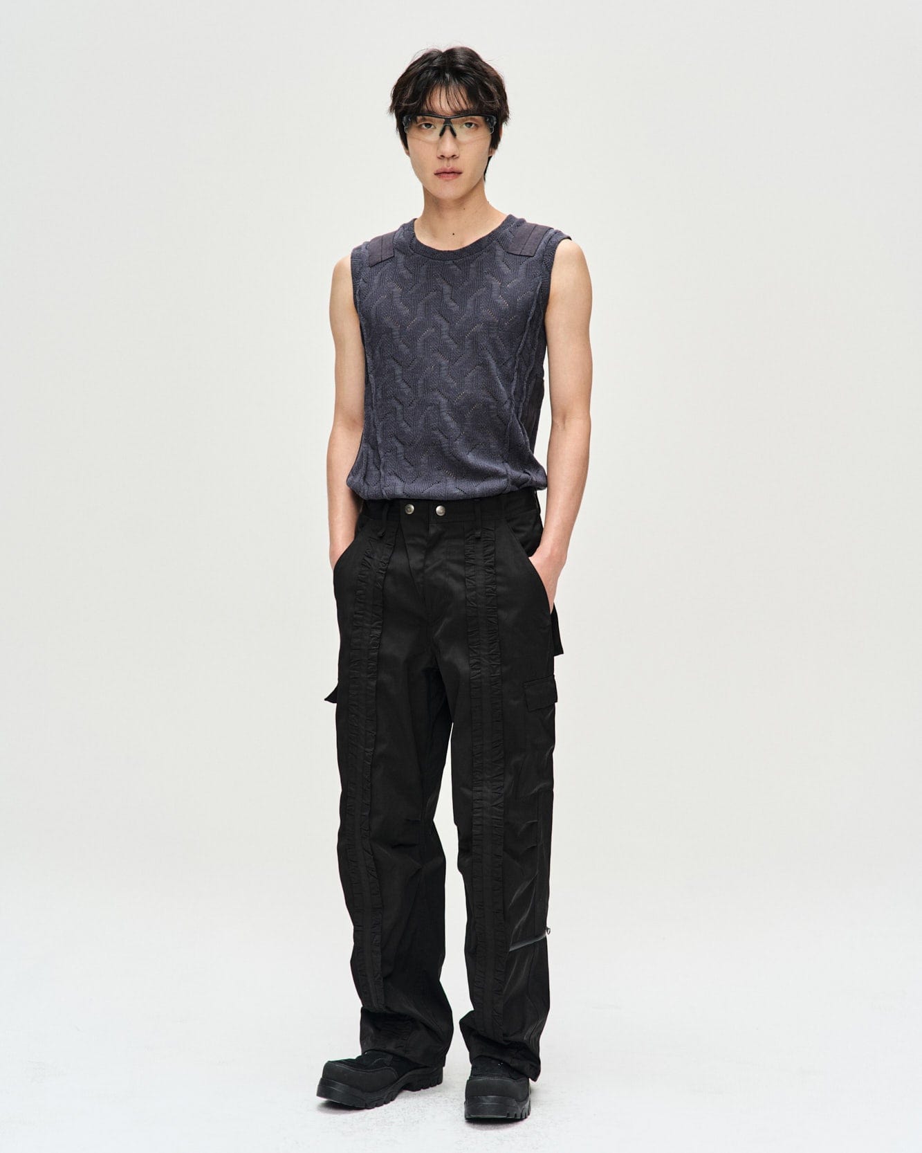 ■ANDERSSON BELL■ Warden Military Sleeveless atb1077mCHARCO WADEN MILITARY SLEEVELESS atb1077m(CHARCOAL) – Andersson Bell