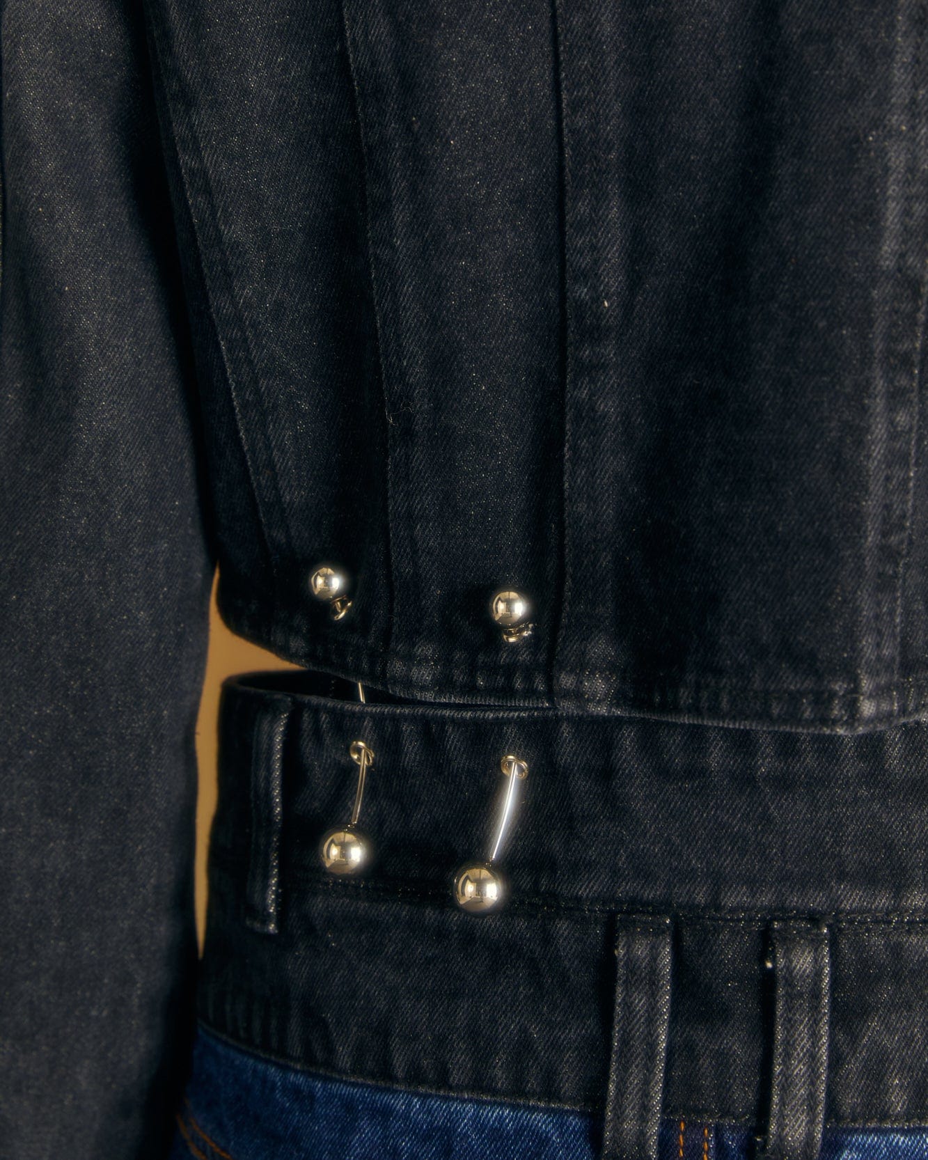 Andersson Bell (WOMEN) 3WAY BLOCKING DENIM JACKET awa549w(WASHED BLACK & INDIGO)