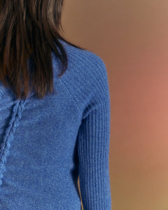 Andersson Bell (WOMEN) HAND TWIST ASYMMETRIC KNIT TOP atb985w(MELANGE BLUE)