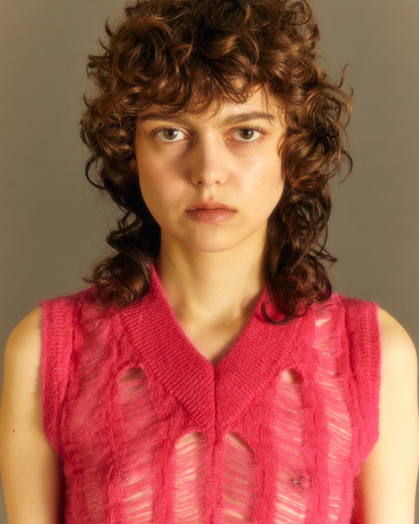 Andersson Bell (WOMEN) MEADOW MOHAIR VEST atb989w(FUCHSIA PINK)