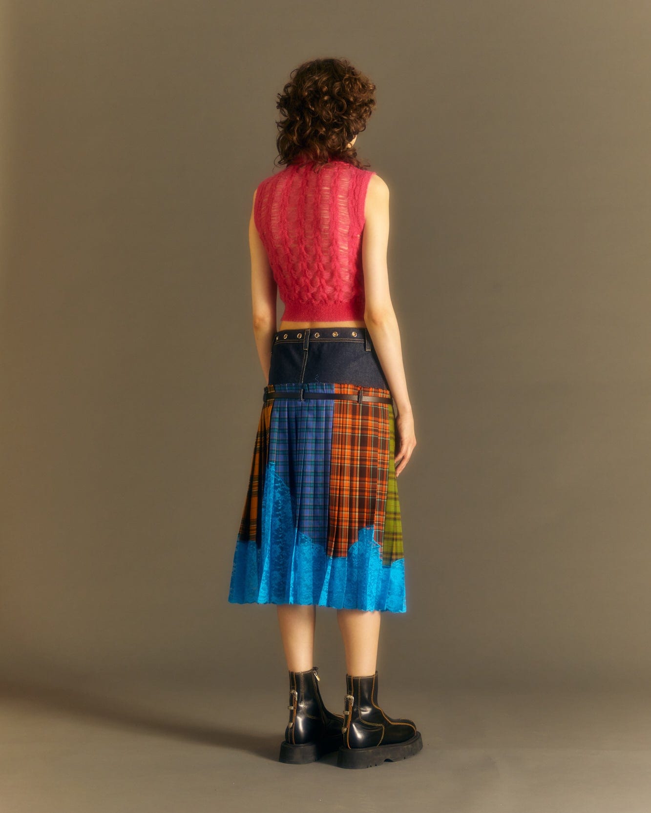 Andersson Bell (WOMEN) MEADOW MOHAIR VEST atb989w(FUCHSIA PINK)