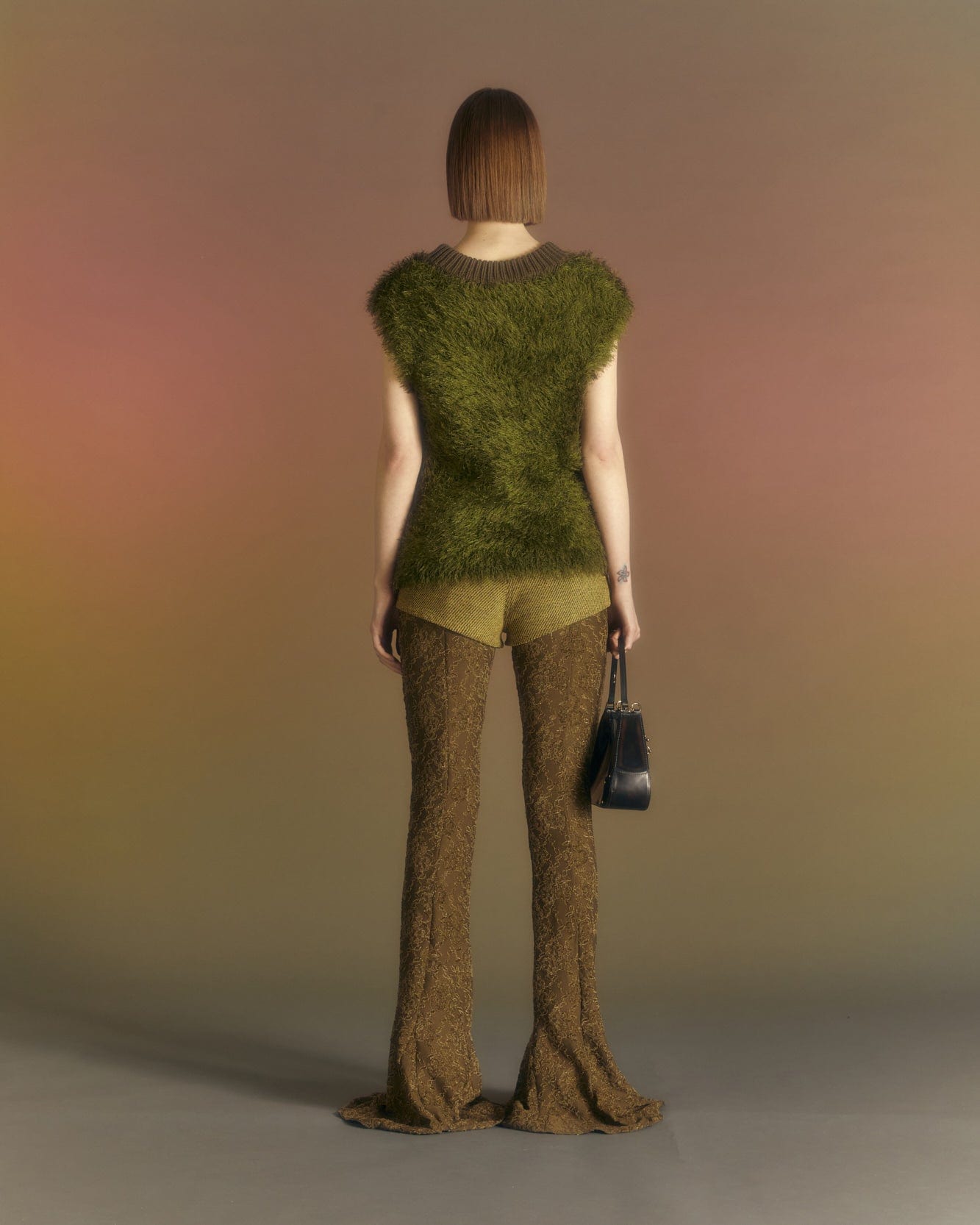 Andersson Bell (WOMEN) SEE-THROUGH LACE BOOTCUT PANTS apa655w(KHAKI)