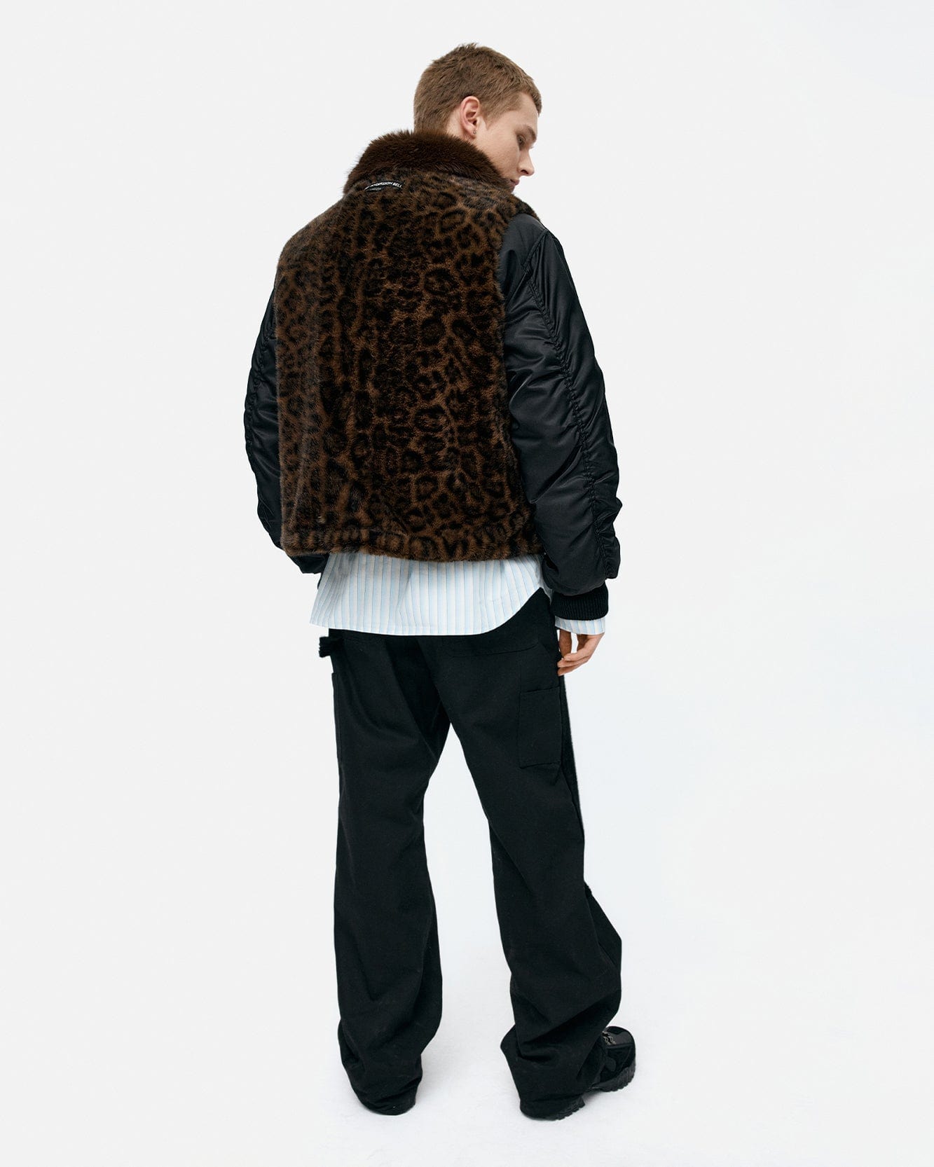 기타 COLLARLESS POCKET VEST awa733m(BLACK)
