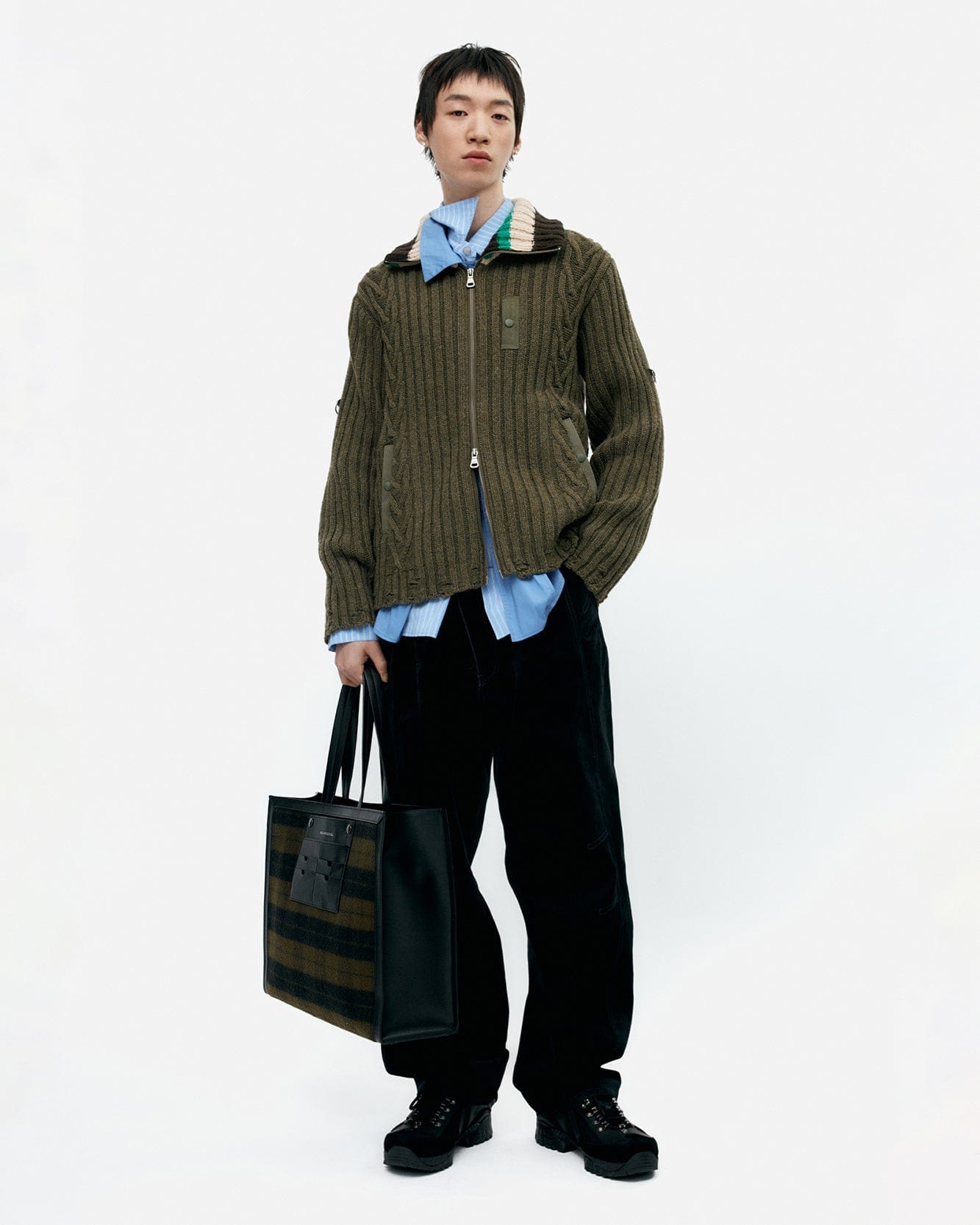 기타 CROSSOVER CARPENTER WIDE-LEG JEANS apa835m(BLACK)