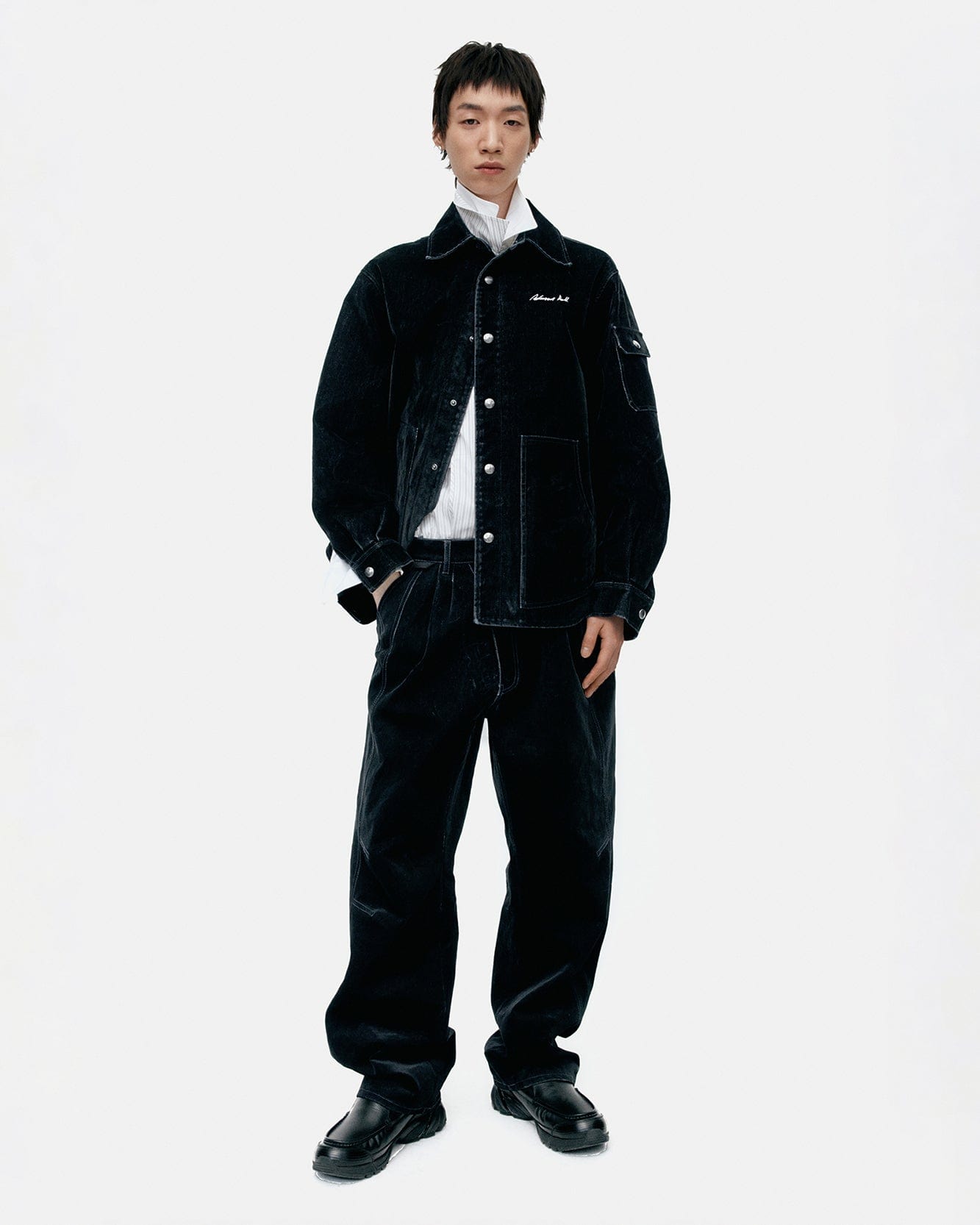 기타 CROSSOVER CARPENTER WIDE-LEG JEANS apa835m(BLACK)