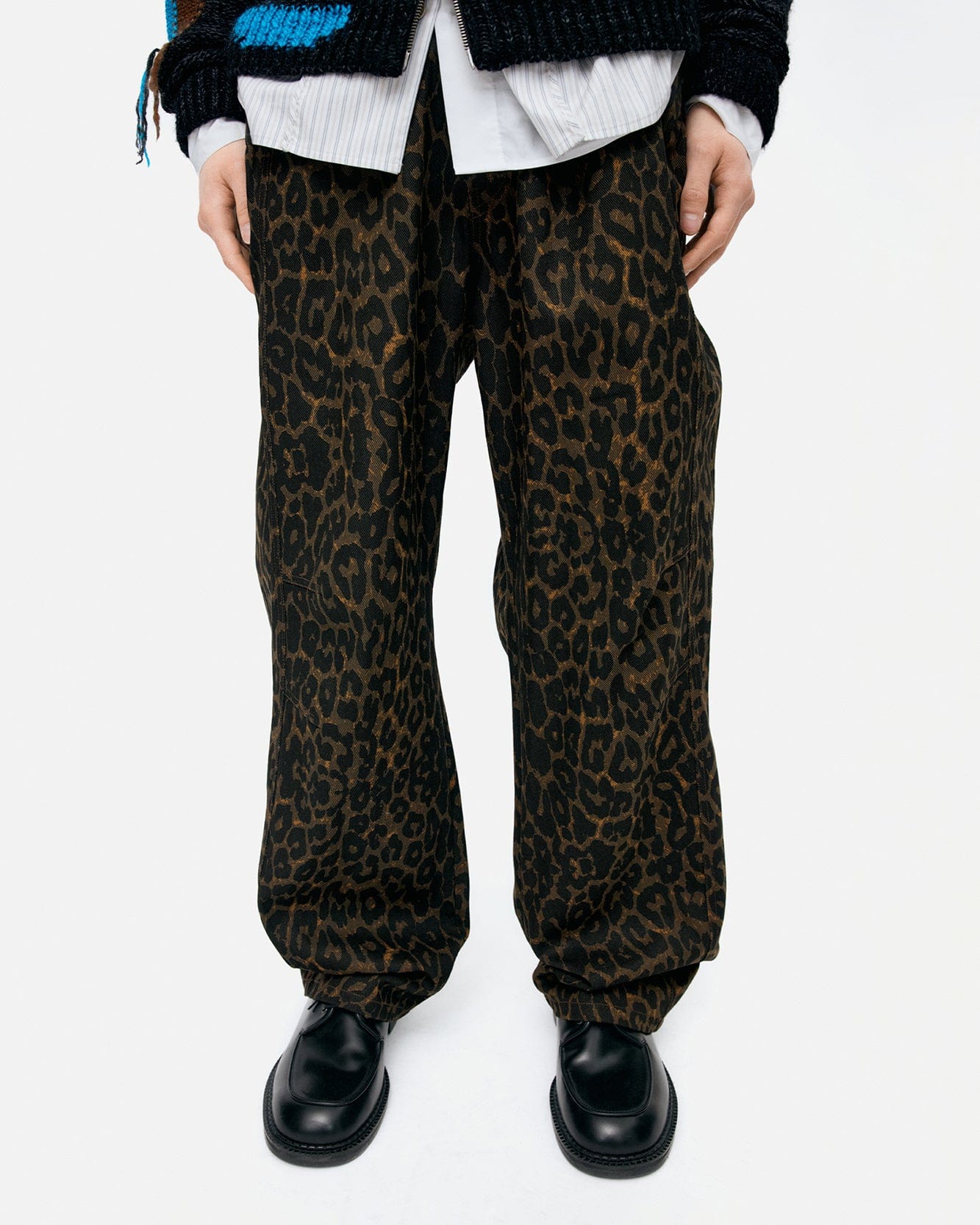 기타 CROSSOVER CARPENTER WIDE-LEG JEANS apa836m(KHAKI)
