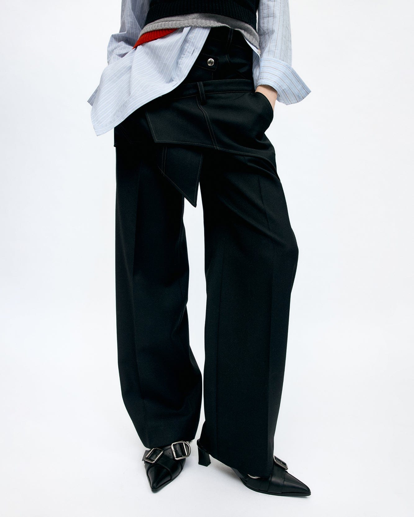 기타 CROSSOVER WRAP TAILORED TROUSER apa862w(BLACK)
