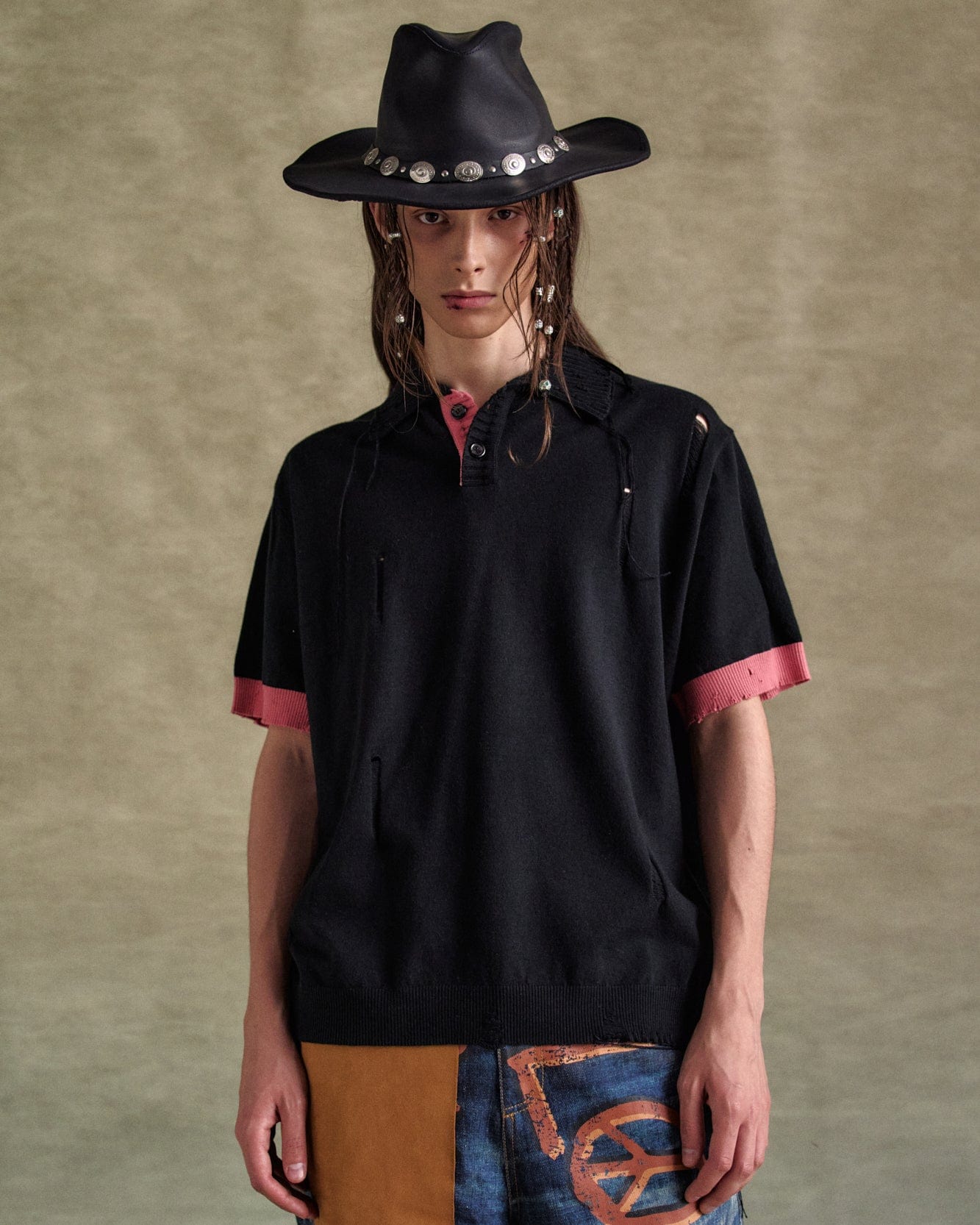 기타 DAMAGED POLO SWEATER atb1243m(BLACK/PINK)