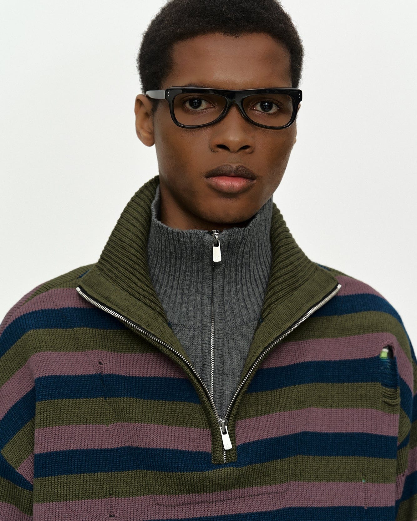 DOUBLE LAYERED STRIPE HALF ZIP-UP SWEATER atb1452m(BLUE/GREY
