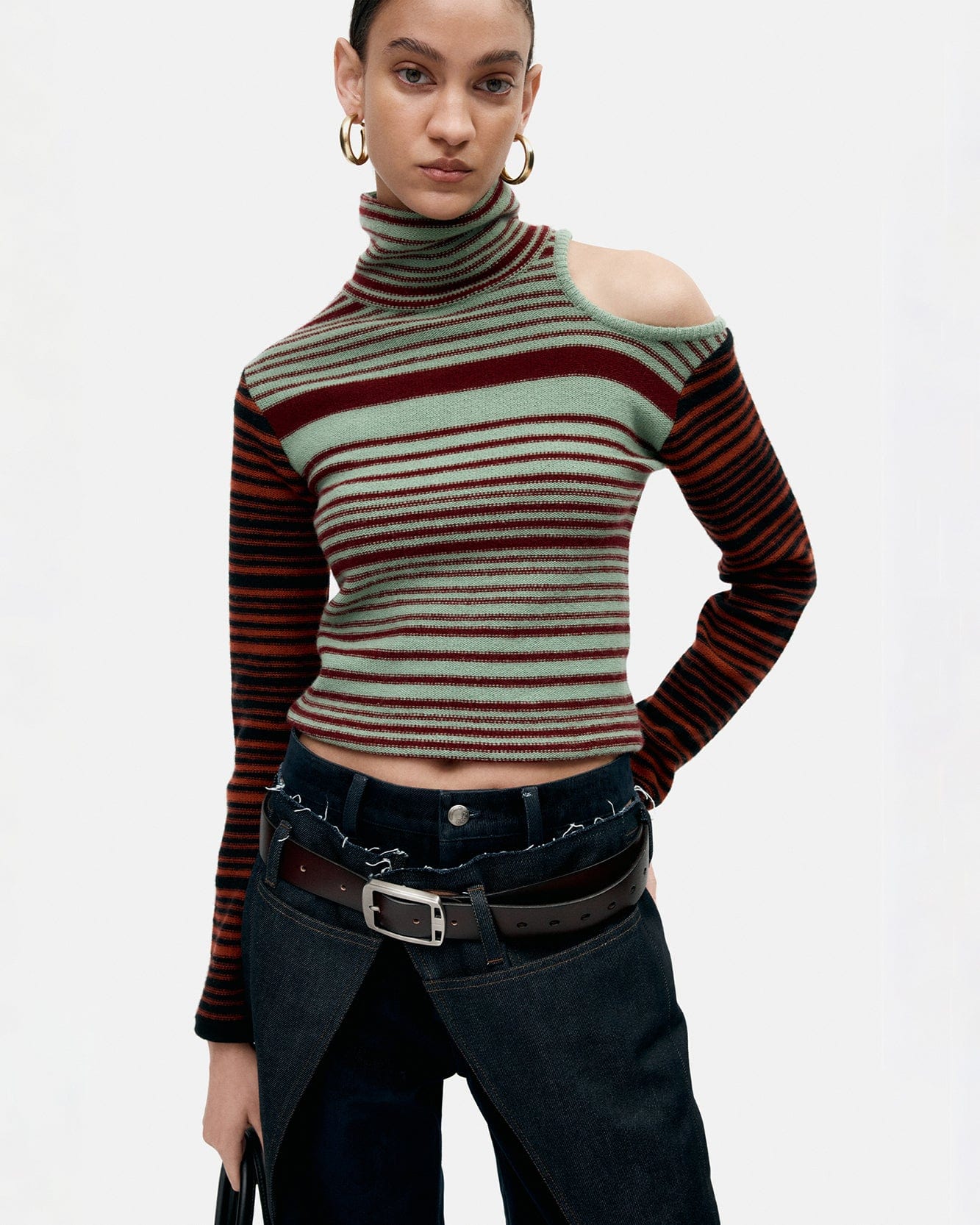 기타 ELODIE MULTI STRIPE CUT-OUT TOP atb1356w(GREEN)