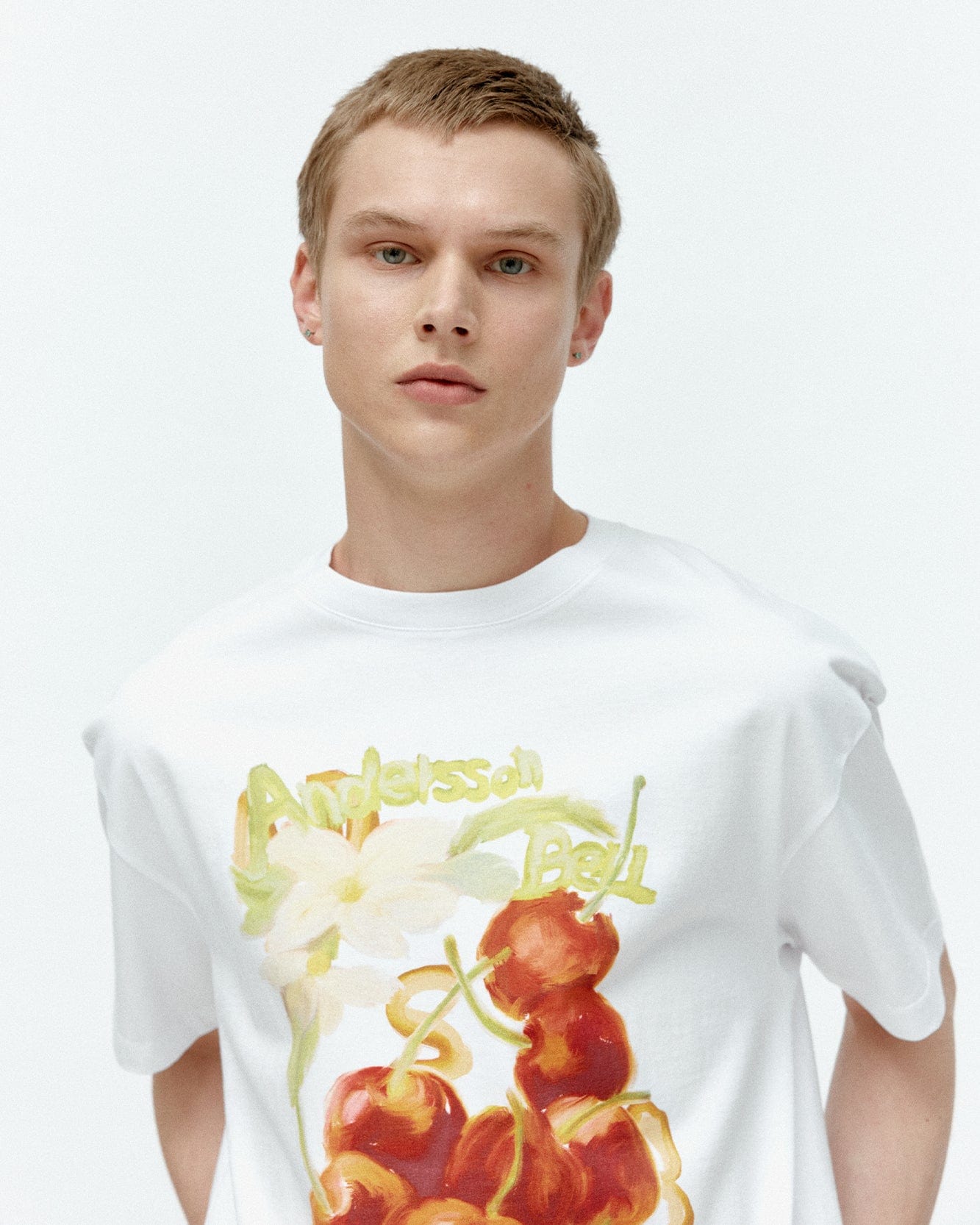 기타 (ESSENTIAL) UNISEX FRUITS T-SHIRT atb1407u(WHITE)