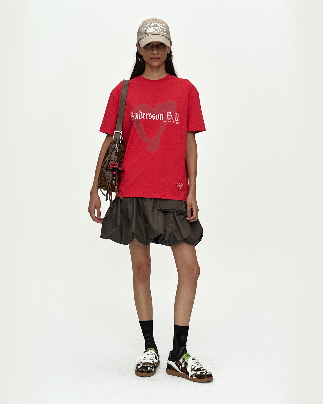 RESTOCK] (ESSENTIAL) UNISEX HEART T-SHIRT atb1417u(RED