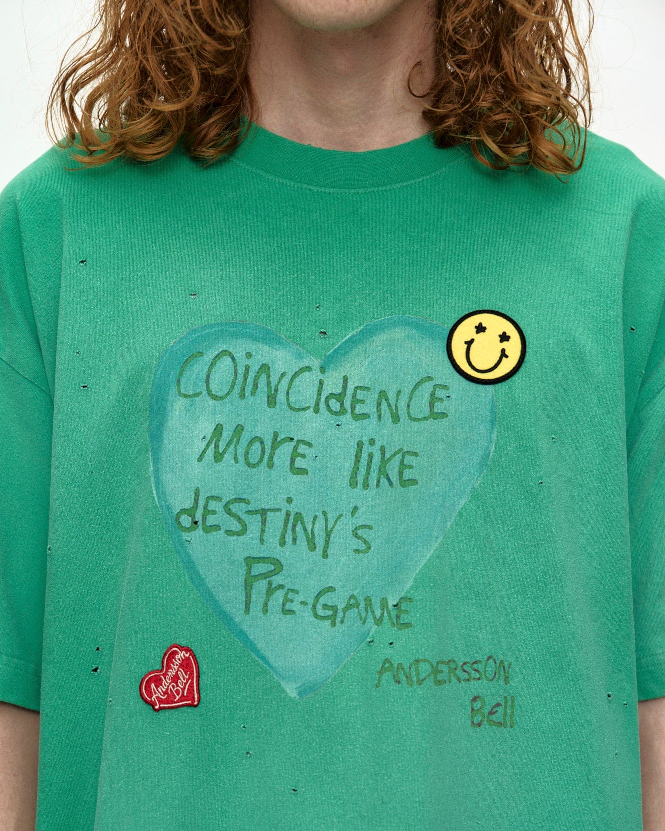 ESSENTIAL) UNISEX SPRAY WASHED HEART MESSAGE T-SHIRT atb1432u