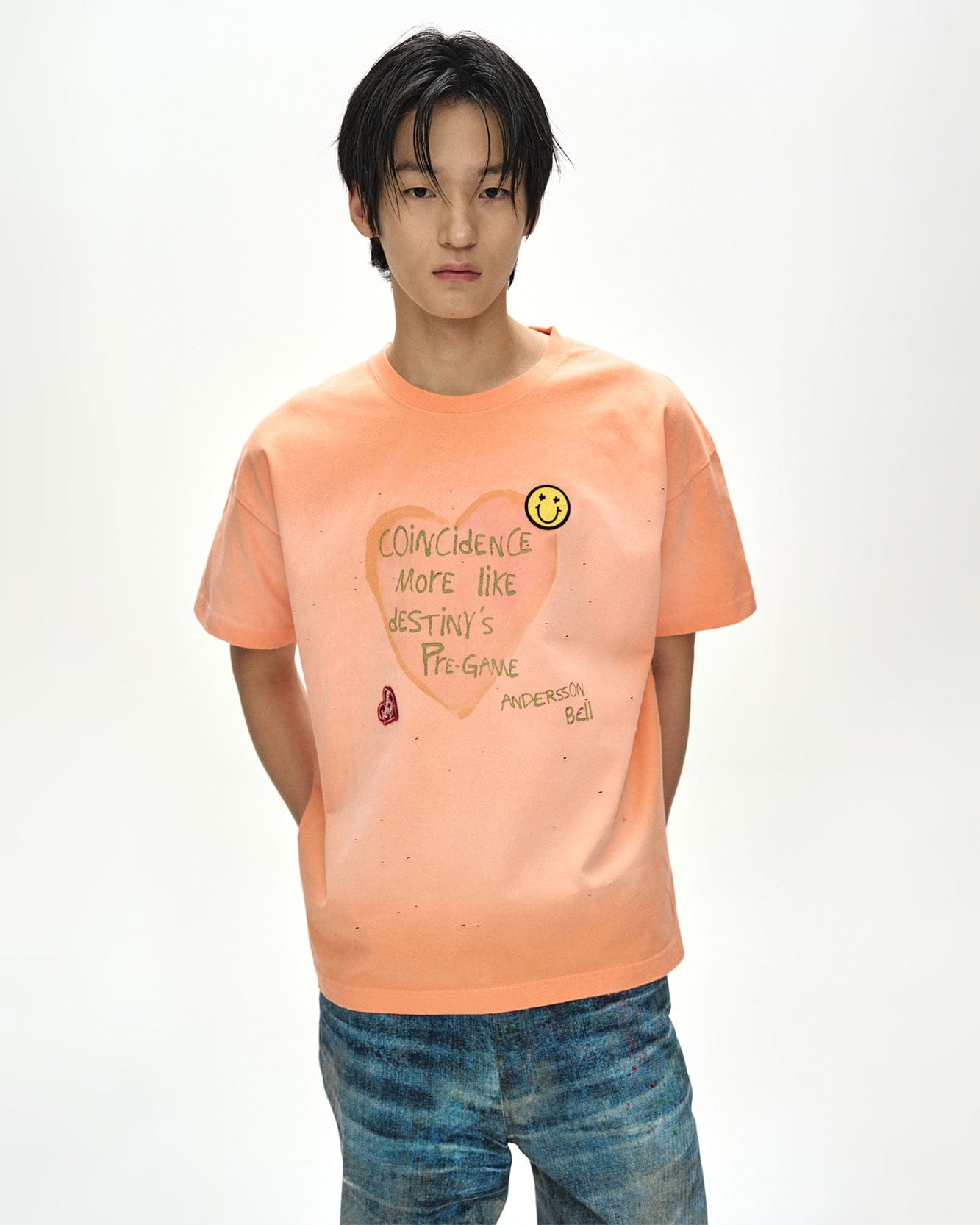 ESSENTIAL) UNISEX SPRAY WASHED HEART MESSAGE T-SHIRT atb1432u 