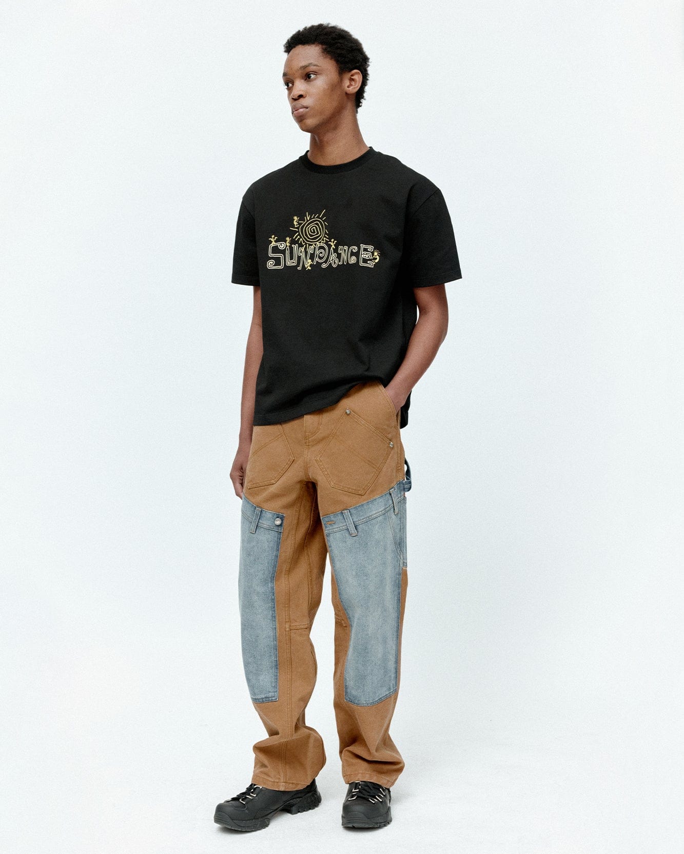 기타 (ESSENTIAL) UNISEX SUN DANCE T-SHIRT atb1401u(BLACK)