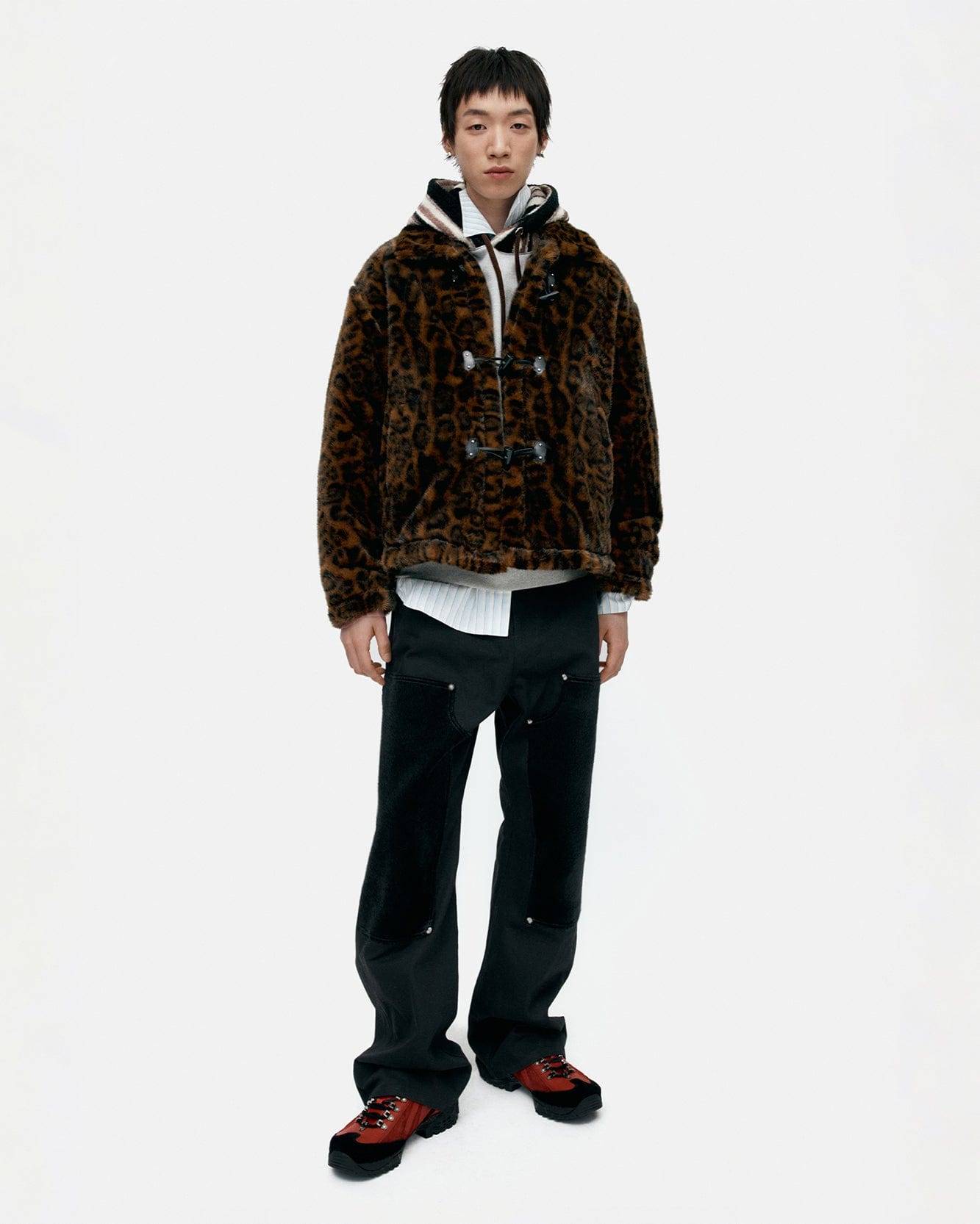 기타 FAUX PONY HAIR LEATHER CARPENTER WIDE-LEG JEANS apa855m(BLACK)