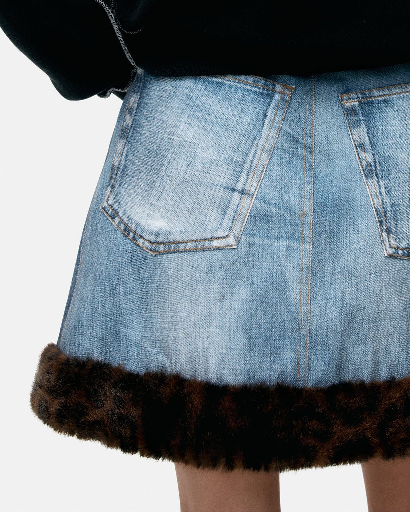 기타 FUR-EDGED DENIM PRINT SKIRT apa863w(BLUE)