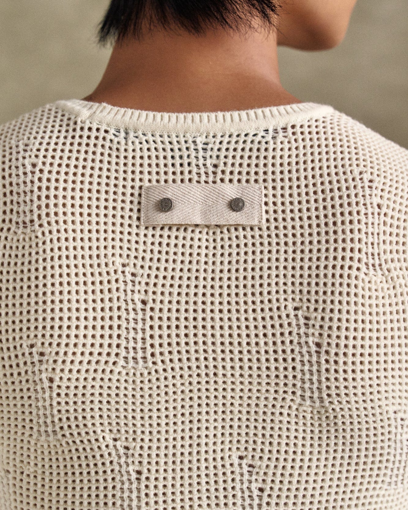 기타 NET DAMAGED SLEEVELESS atb1328m(ECRU)