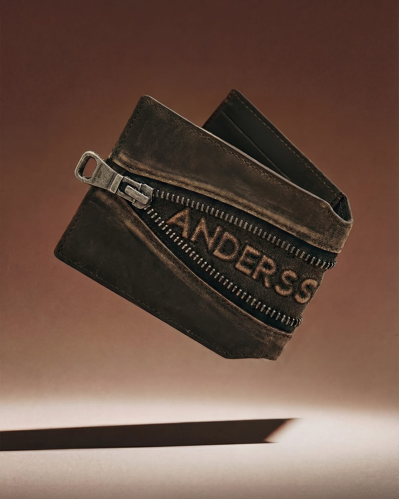 BROWN LEATHER ZIP WALLET aaa547u(BROWN) – Andersson Bell