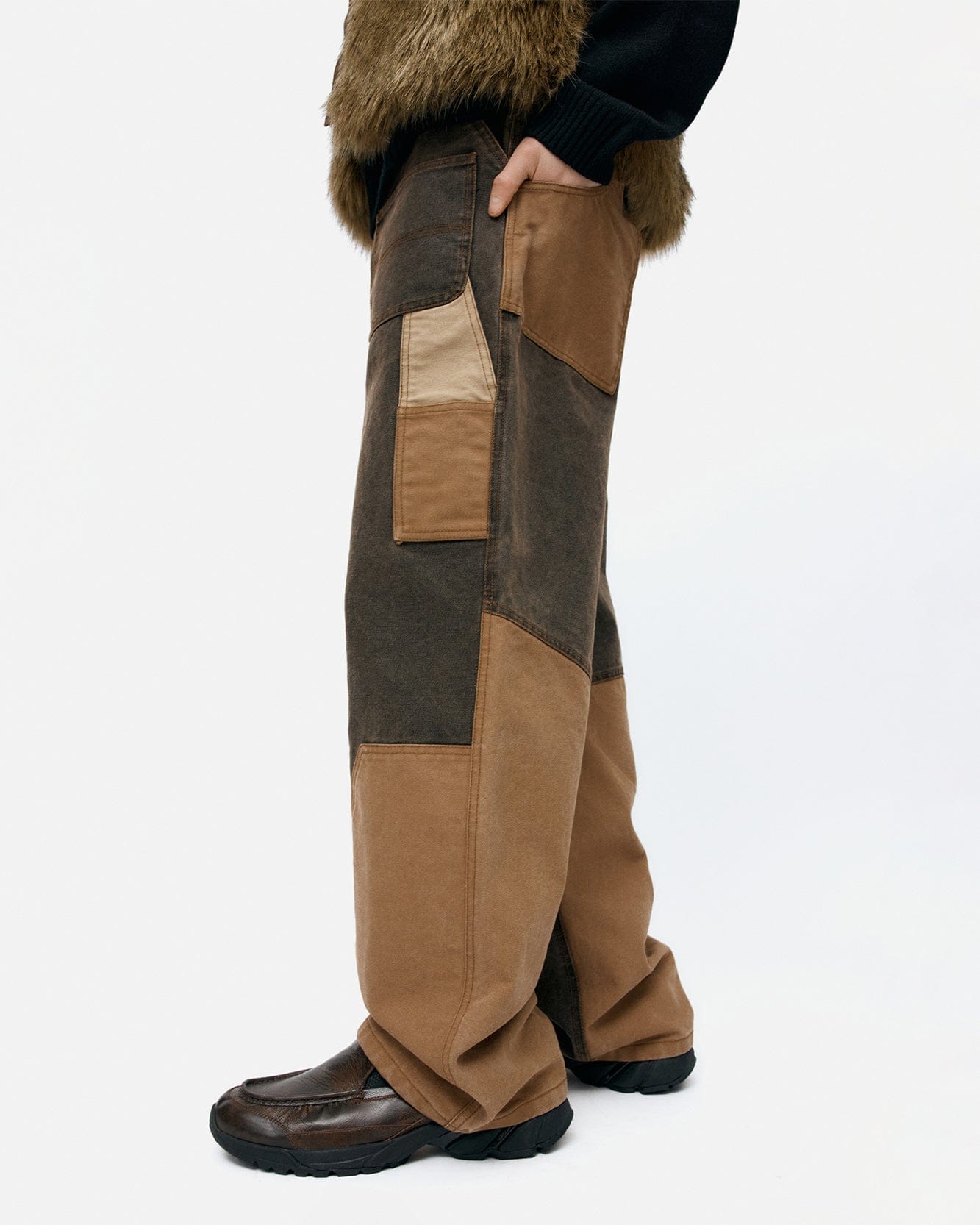 기타 PATCHWORK CARPENTER WIDE-LEG JEANS apa839m(BROWN)
