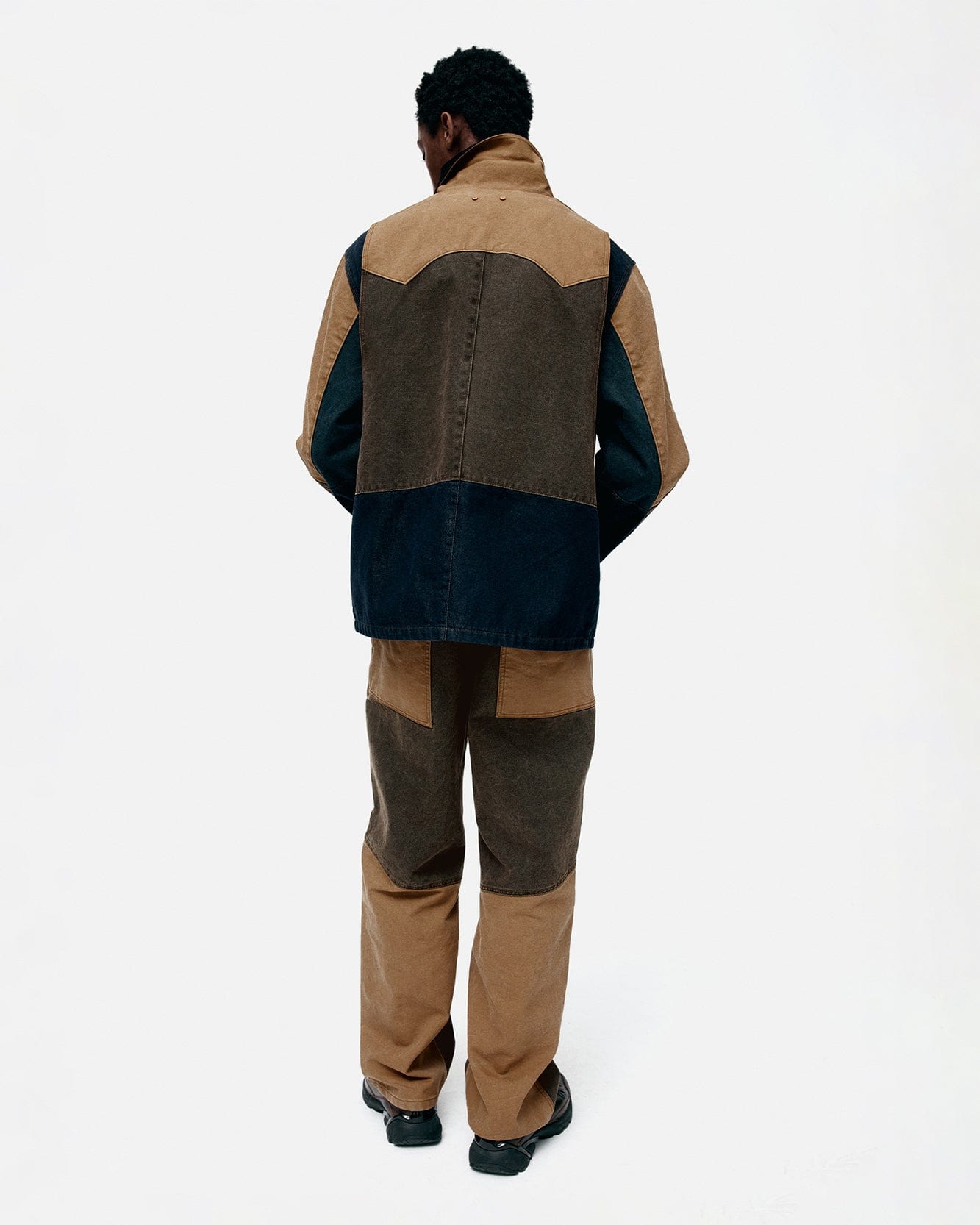 기타 PATCHWORK CARPENTER WIDE-LEG JEANS apa839m(BROWN)