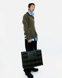 기타 STRIPE HIGH-NECK ZIP-UP SWEATER atb1344m(KHAKI)