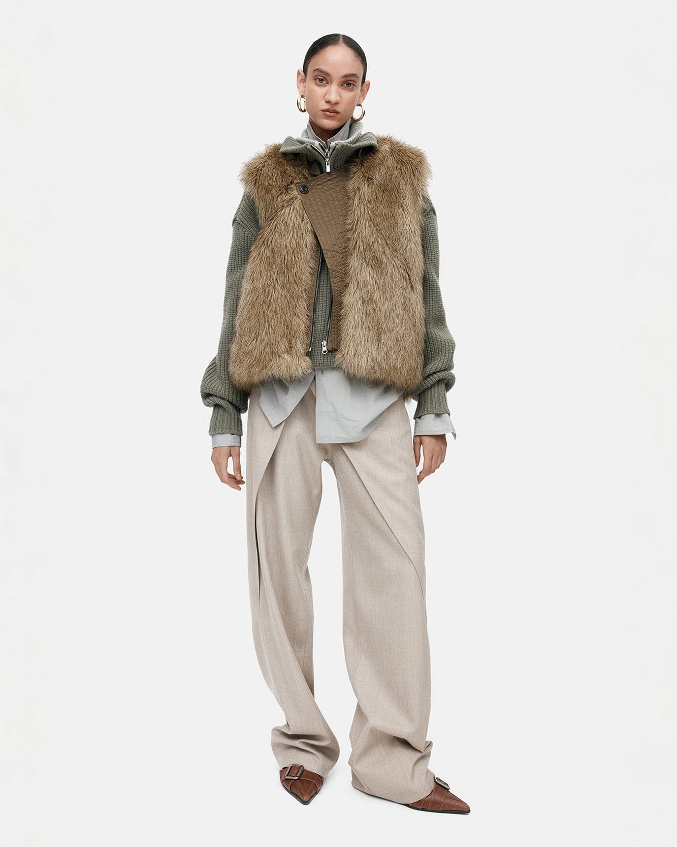 기타 UNISEX CURVED PLACKET REVERSIBLE FAUX-FUR VEST awa722u(BROWN)