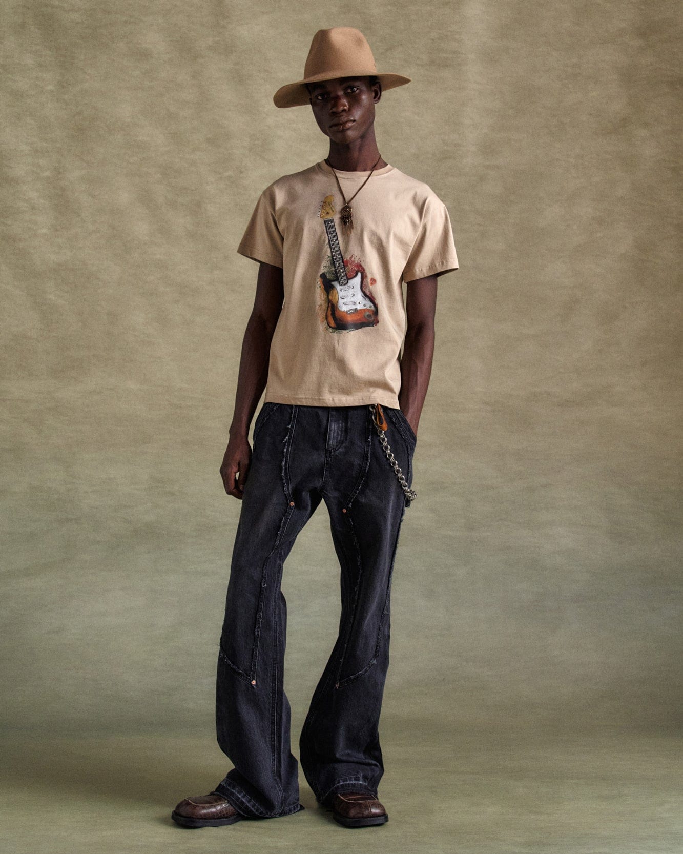 기타 UNISEX GUITAR T-SHIRT atb1250u(BEIGE)