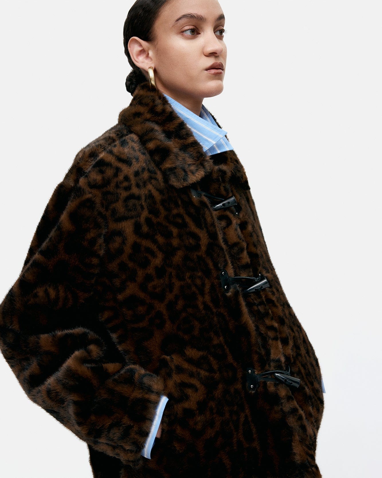 기타 UNISEX LEOPARD FUR DUFFLE JACKET awa735u(BROWN)
