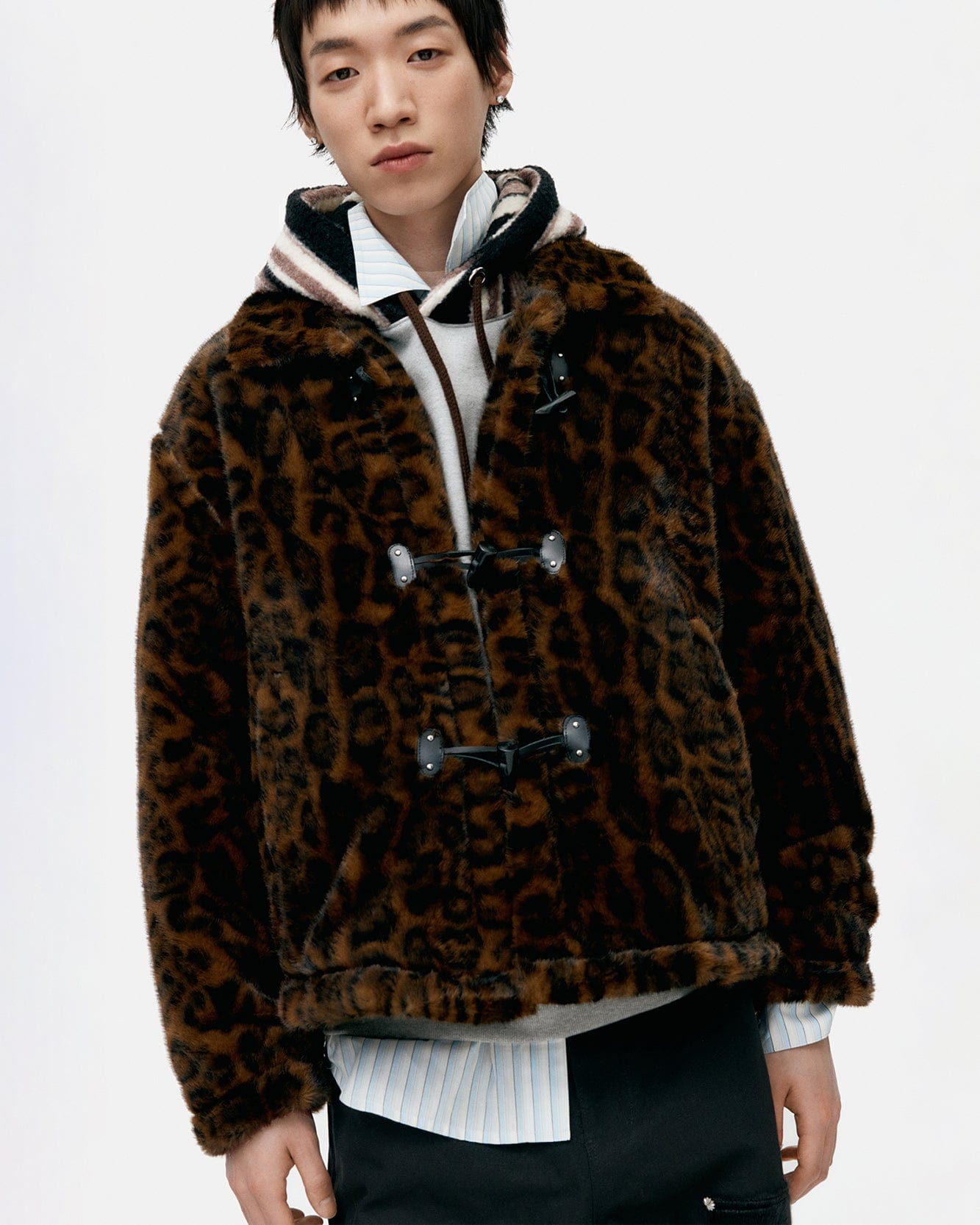 기타 UNISEX LEOPARD FUR DUFFLE JACKET awa735u(BROWN)