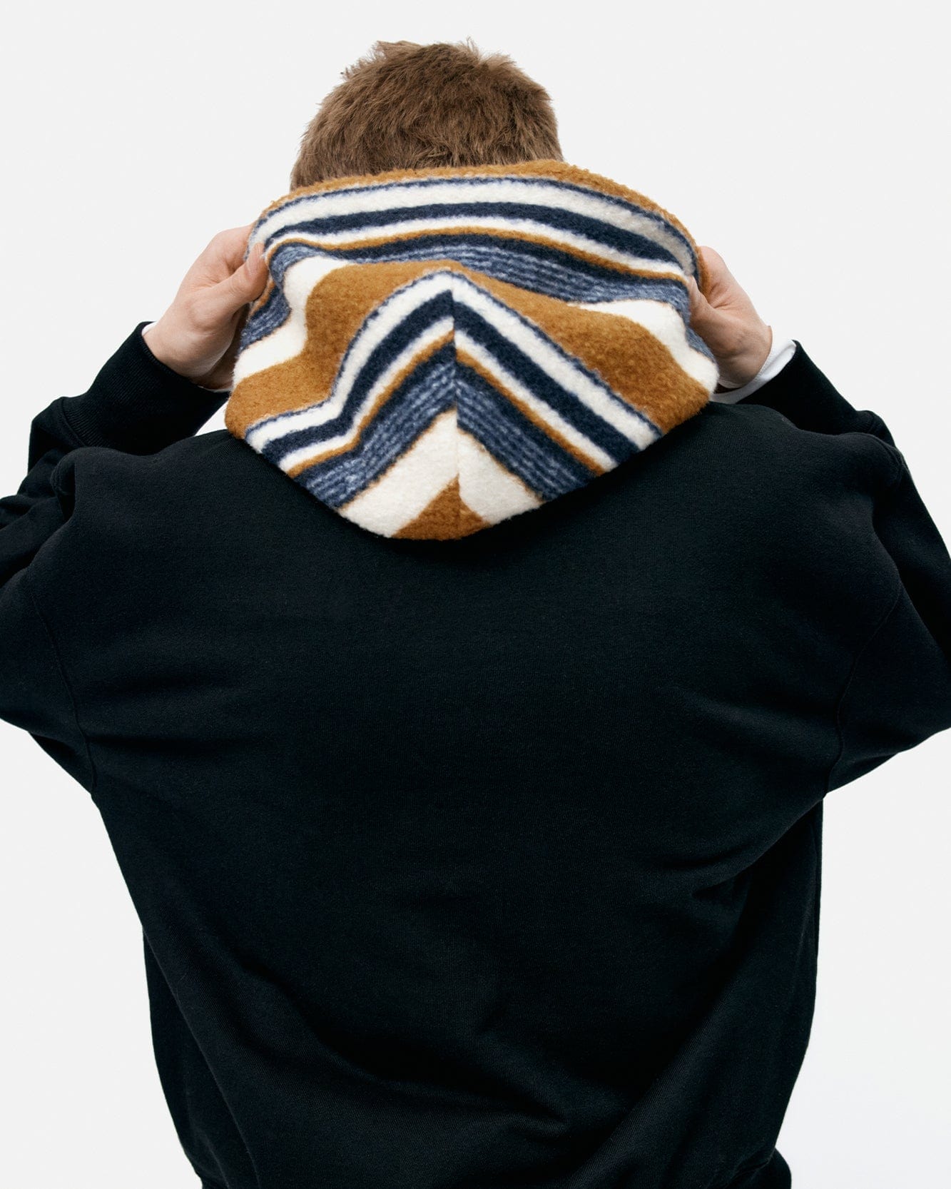 기타 UNISEX LOGO EMBROIDERY HOODIE atb1379u(BLACK)