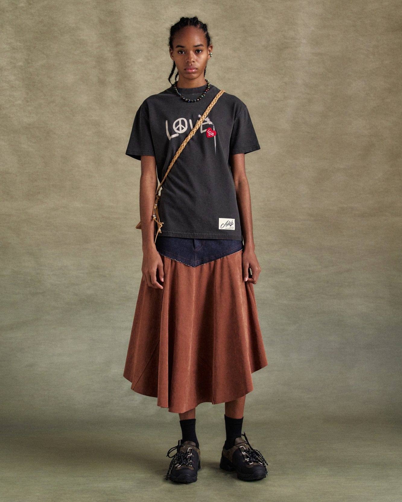 기타 UNISEX LOVE T-SHIRT atb1252u(CHARCOAL)