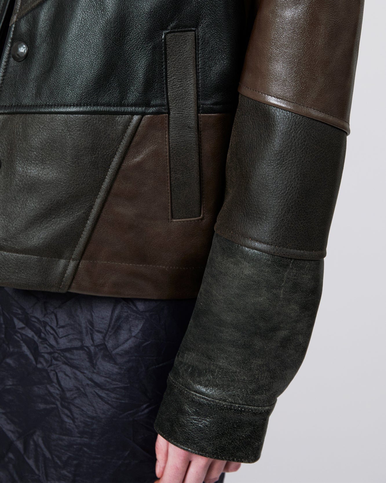 기타 UNISEX PATCHWORK LEATHER JACKET awa730u(BLACK/BROWN)