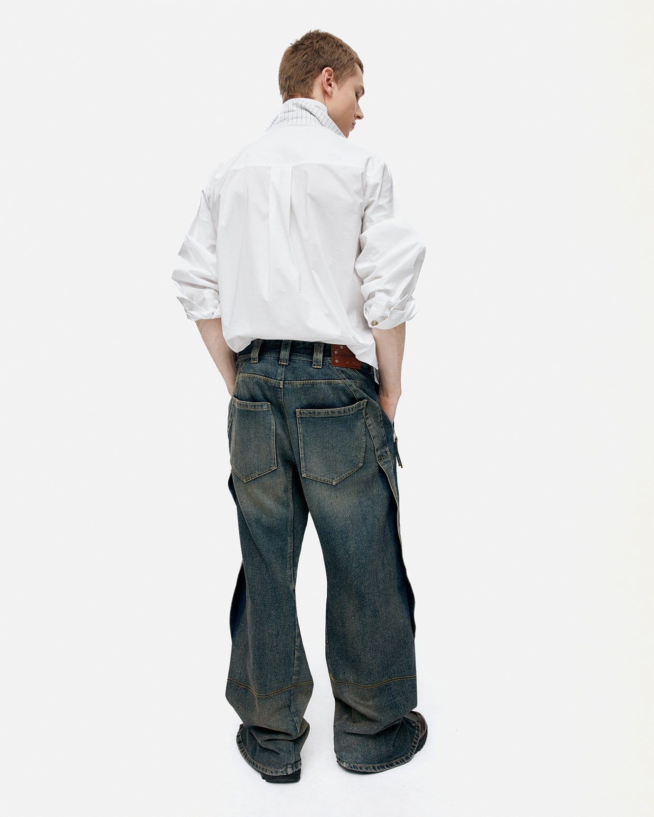 기타 UNISEX TWISTED ZIPPER POCKET JEANS apa841u(DUSTY BLUE)