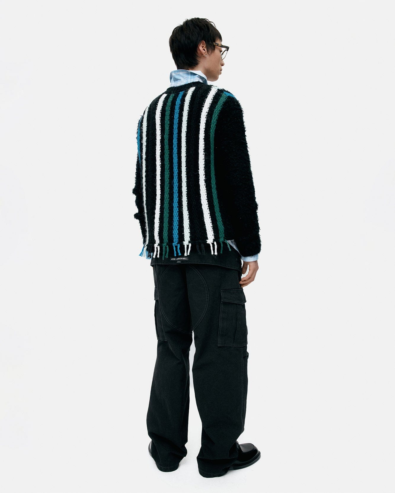 기타 UNISEX V-NECK REVERSE STRIPE SWEATER atb1350u(BLACK)