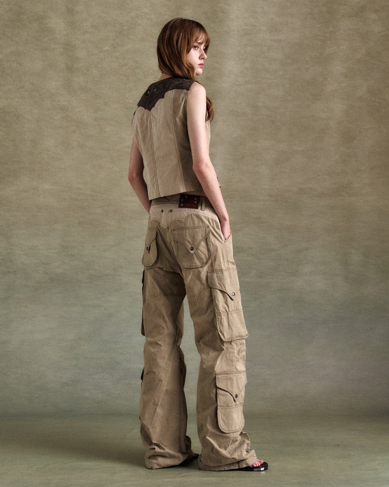 기타 WAXED RAW-EDGE VEST awa704w(BROWN)